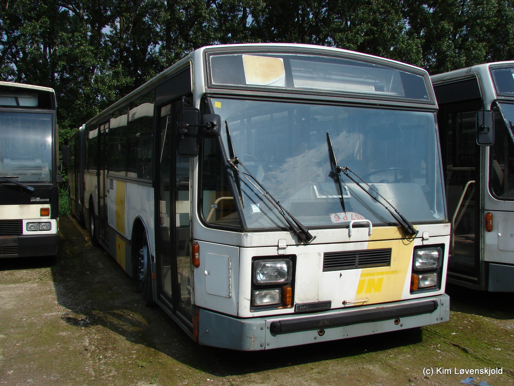 1988' Van Hool AG280