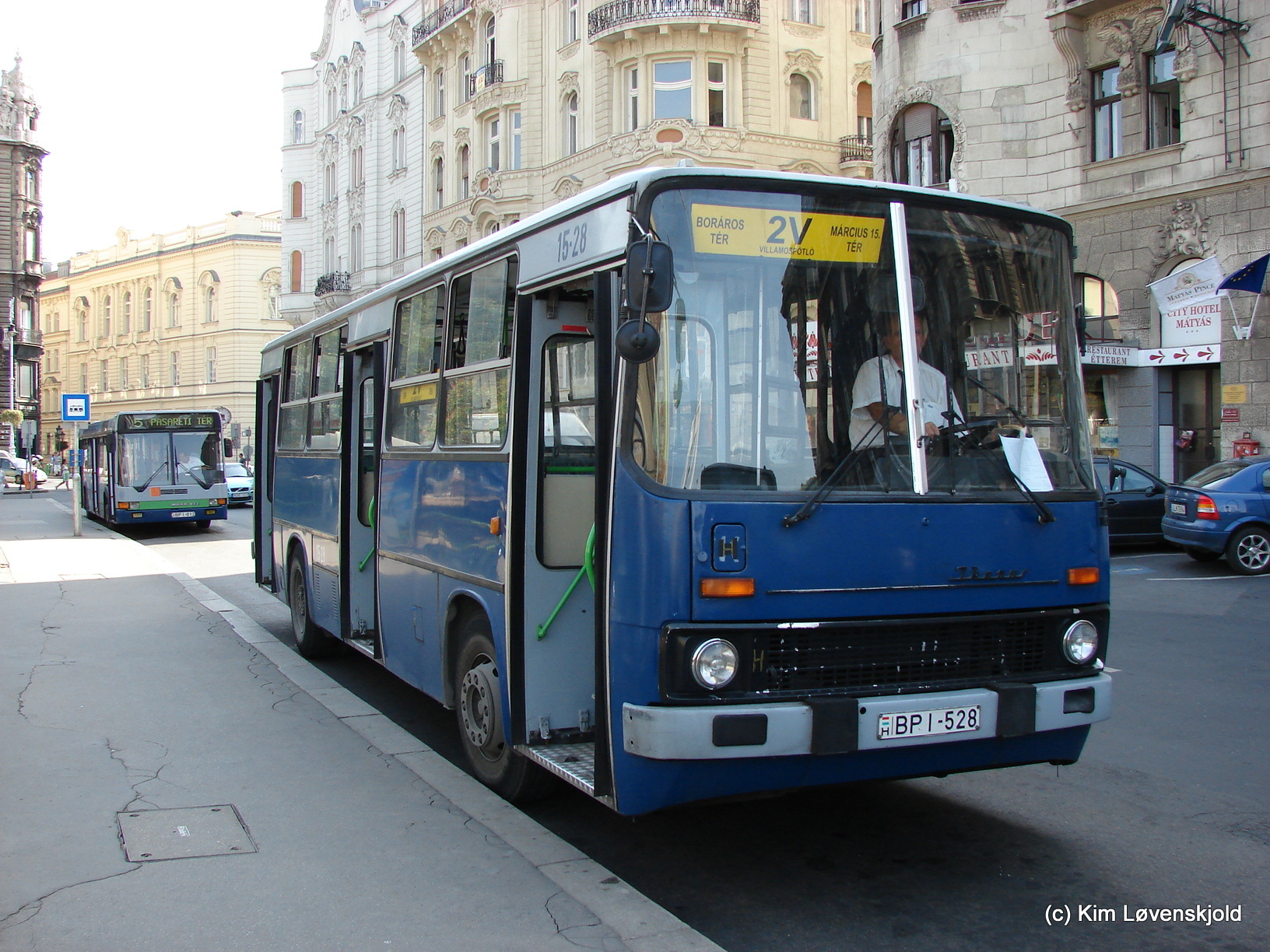 1991' Ikarus 260