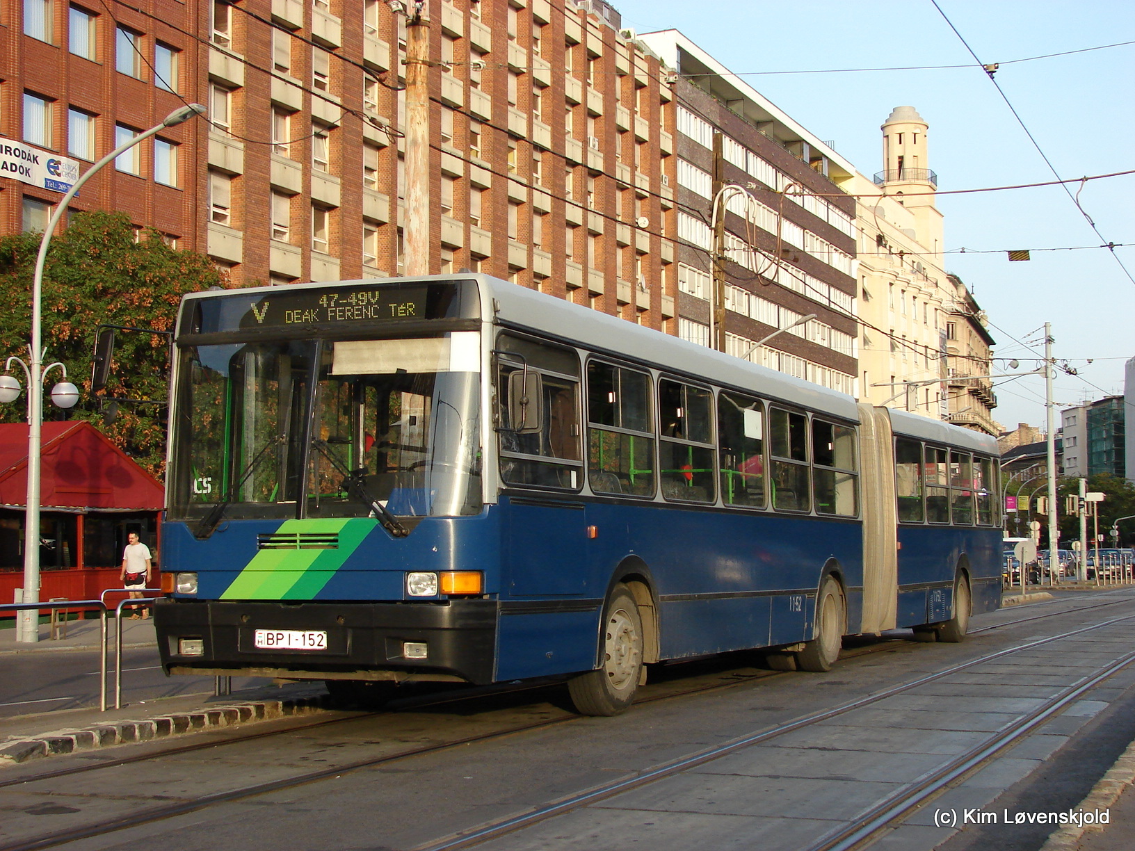 Ikarus 435