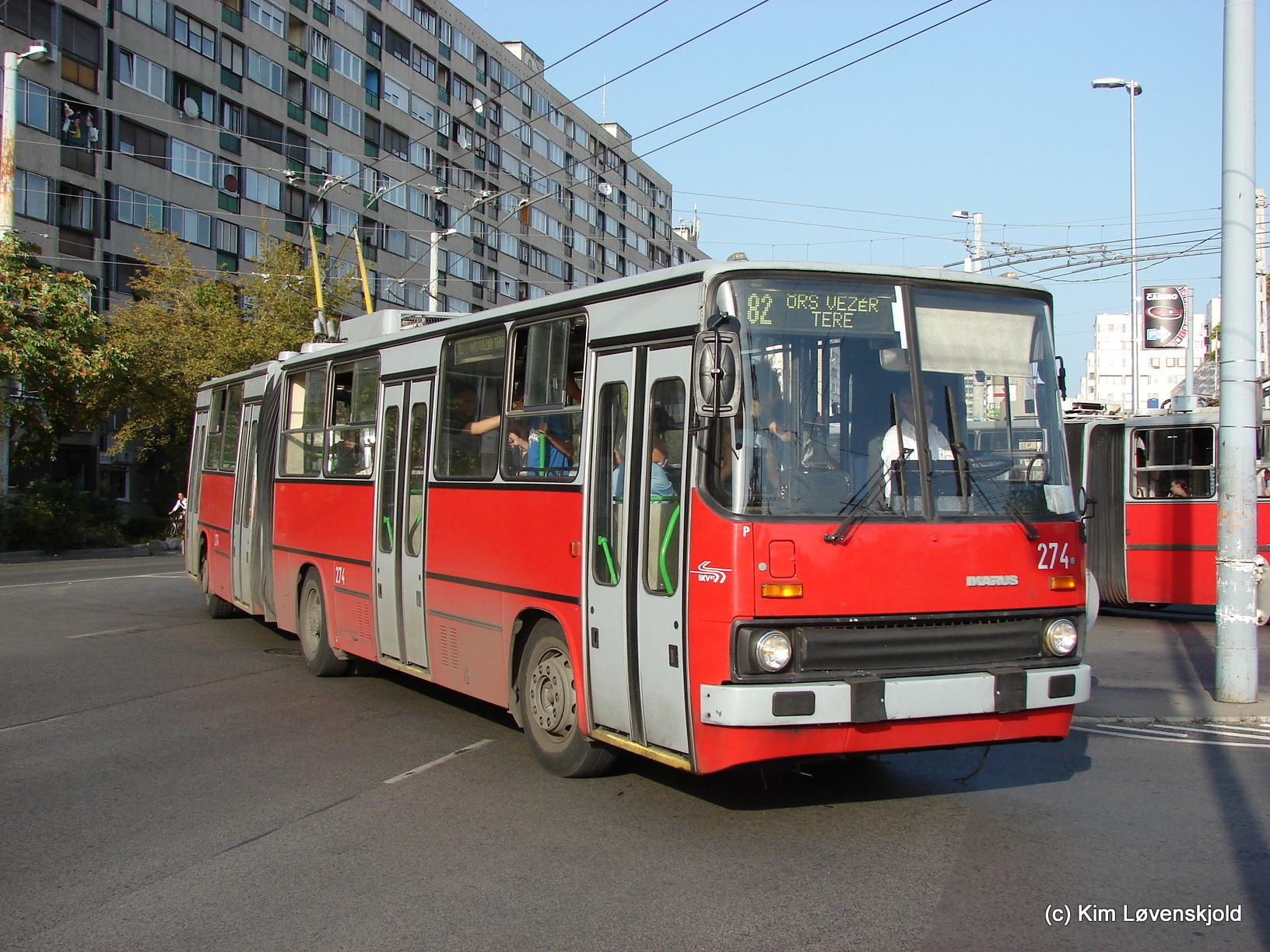 Ikarus 280T
