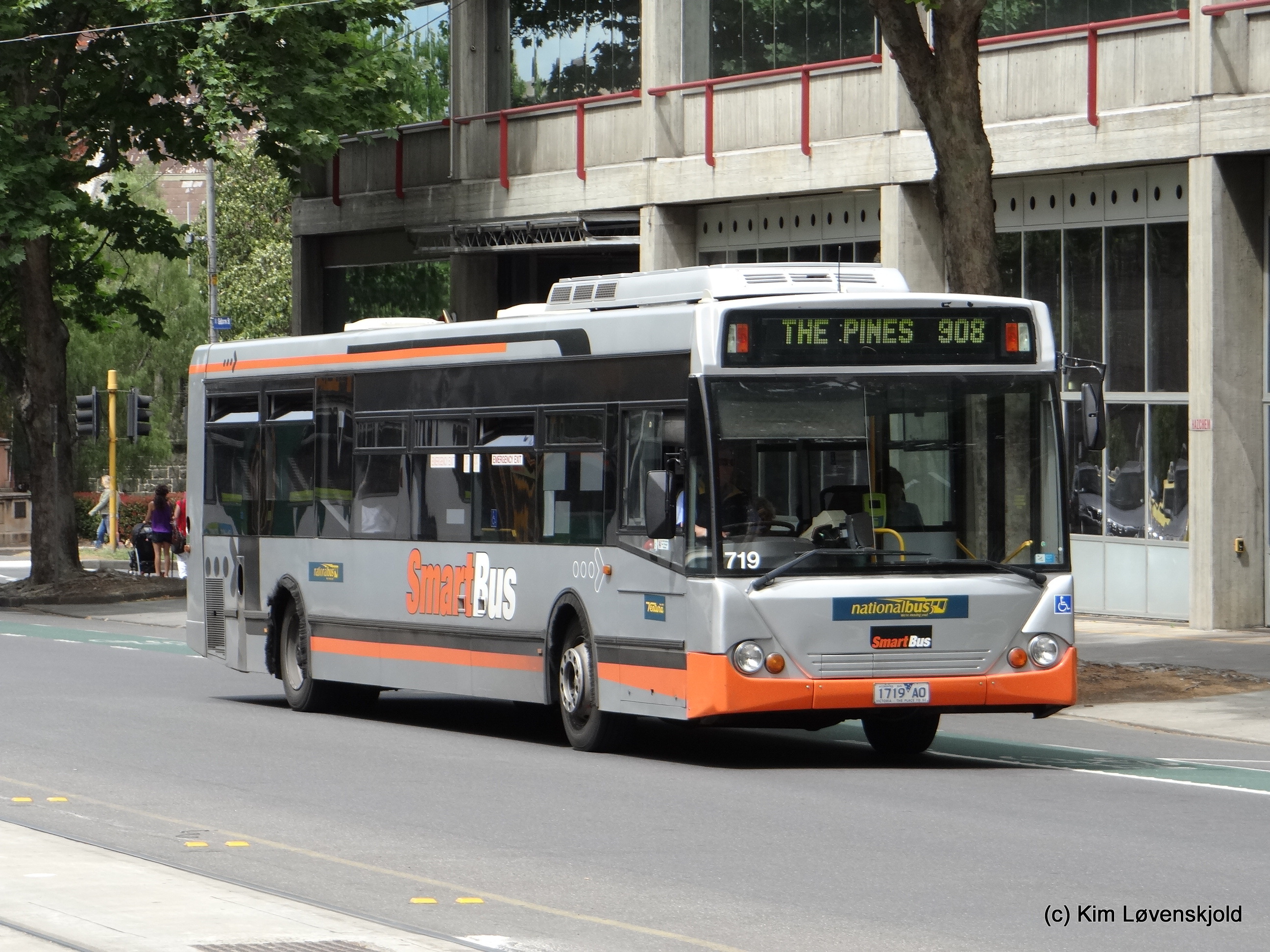 1999' Mercedes O405NH Custom Coaches 550