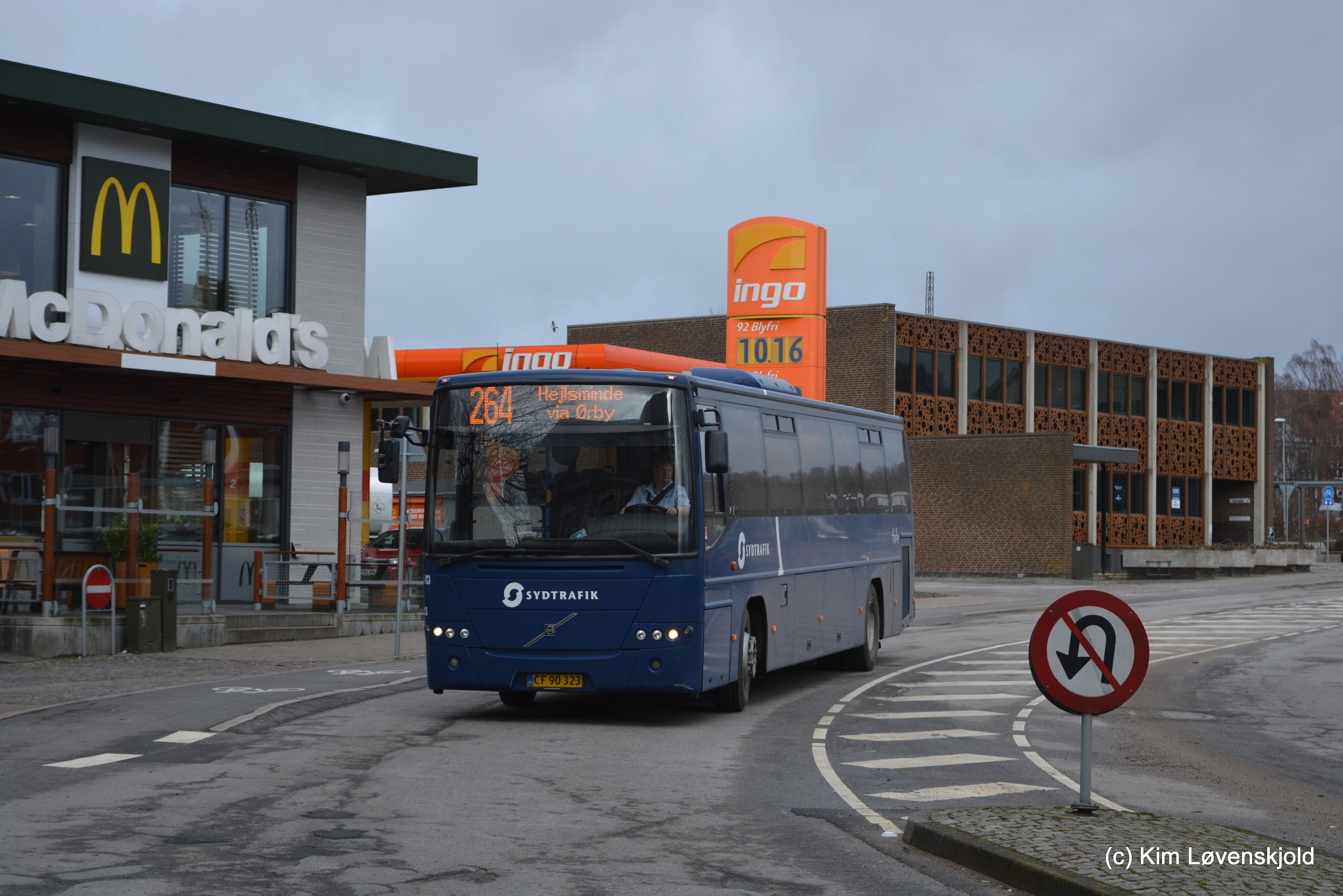 2011' Volvo 8700 / B7R-60