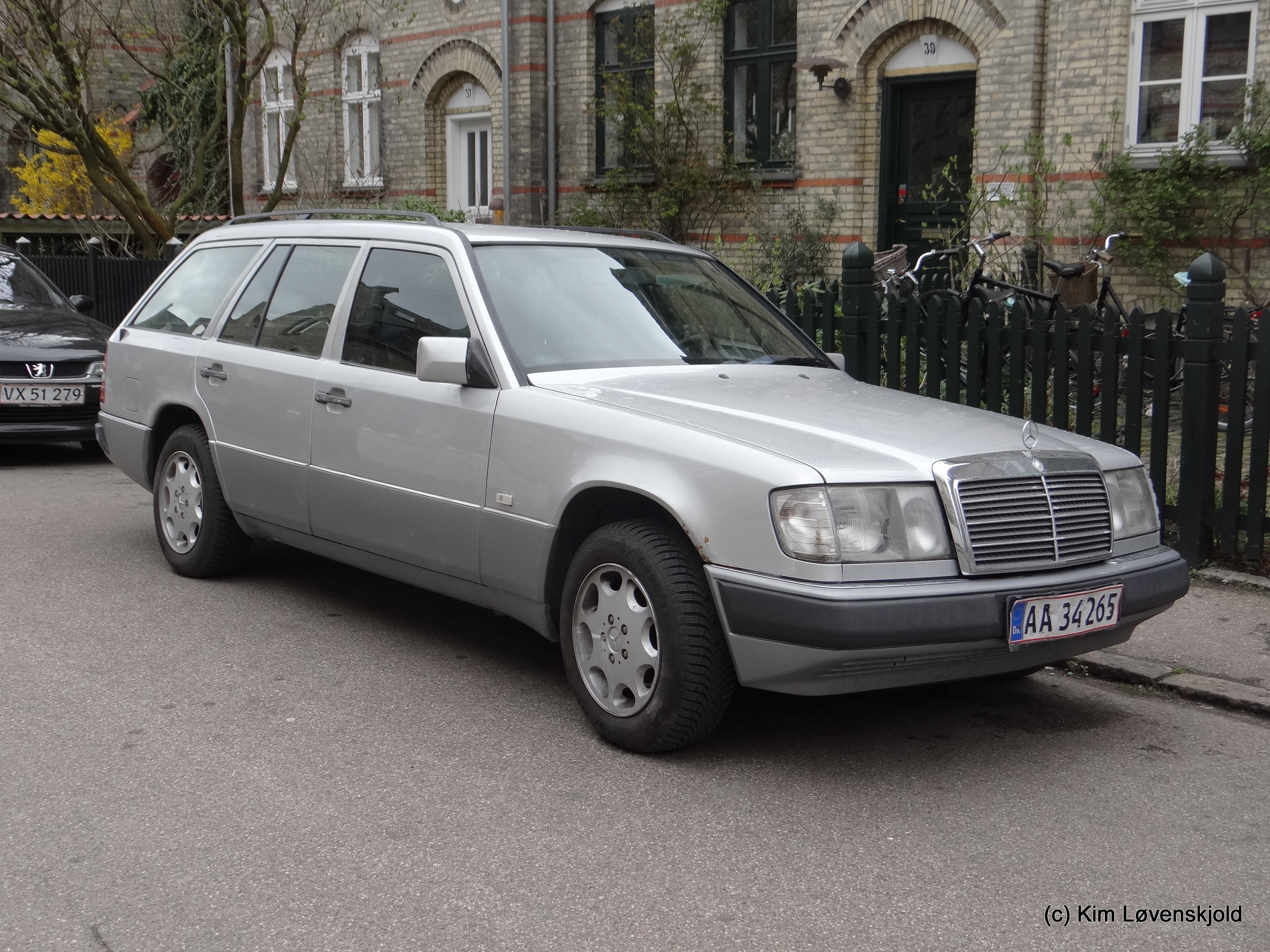 1992' Mercedes 230TE