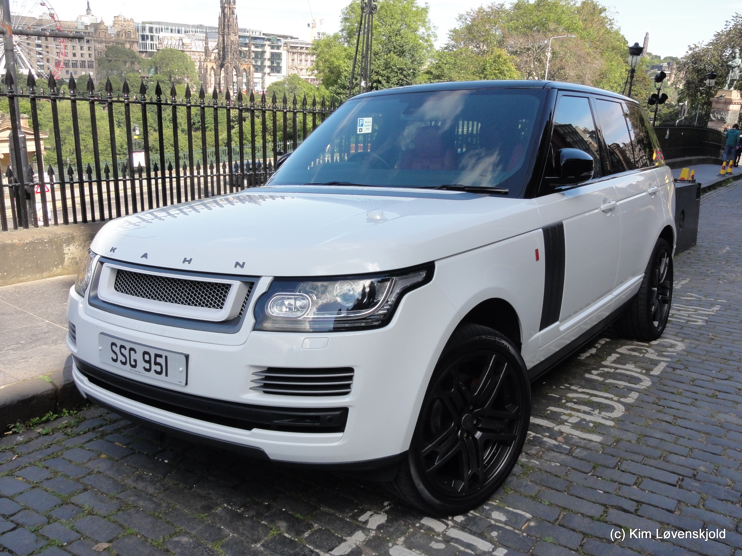 Range "Khan" Rover