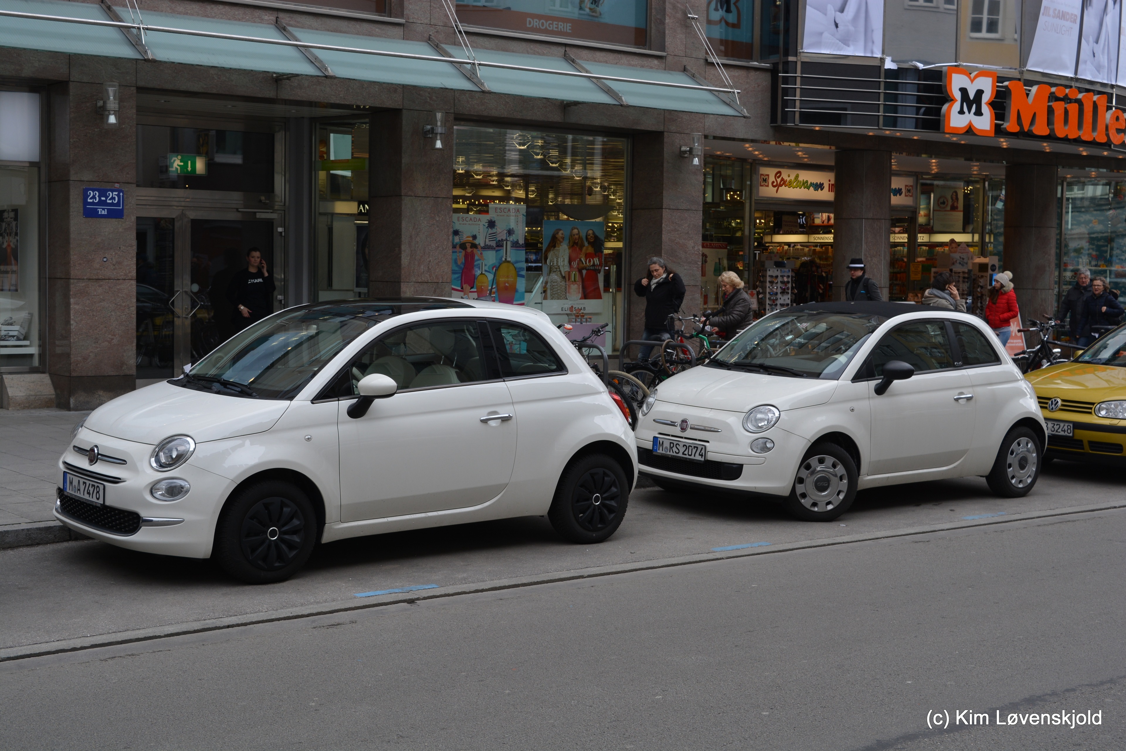2 x Fiat 500