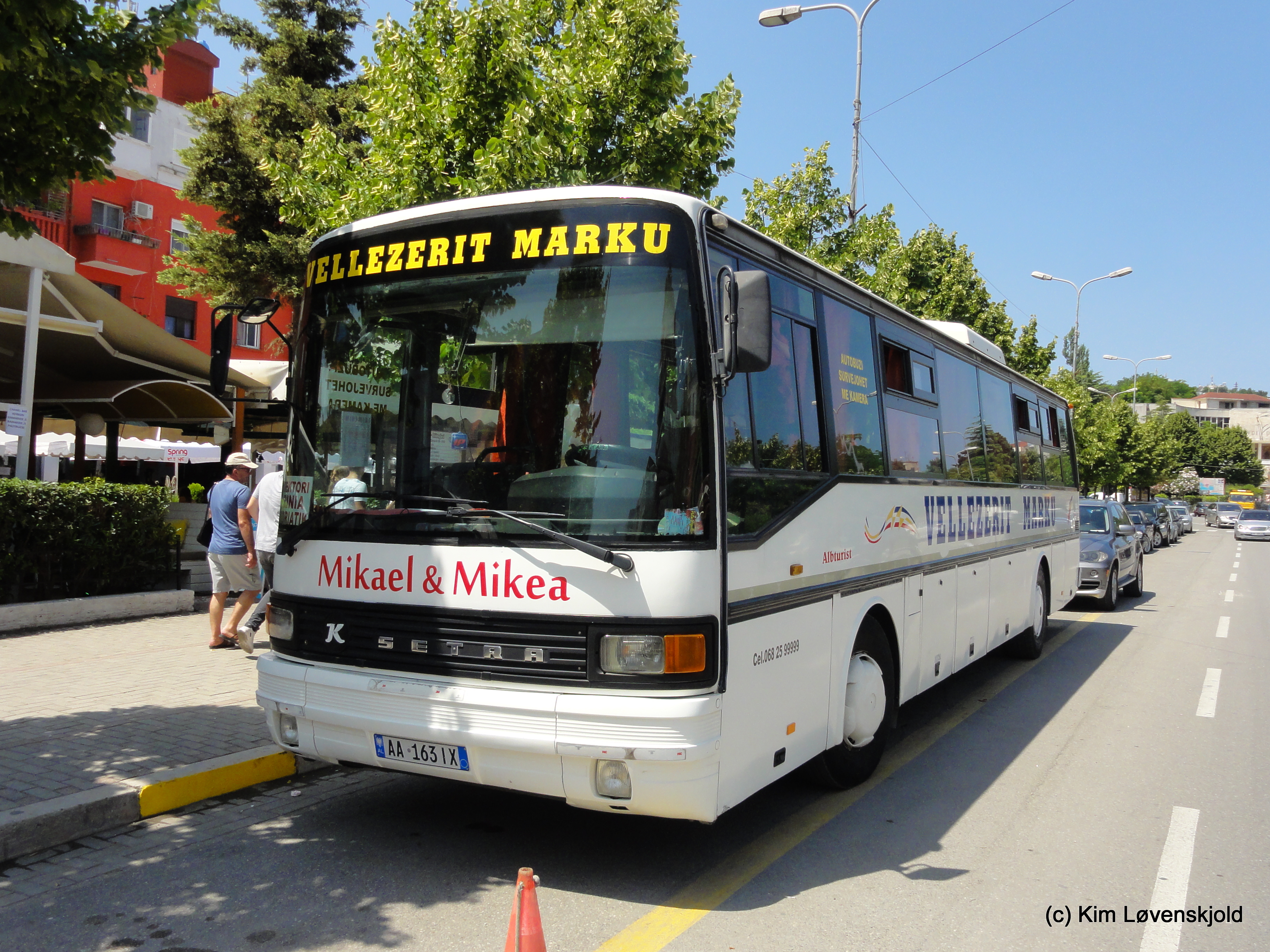Setra S215