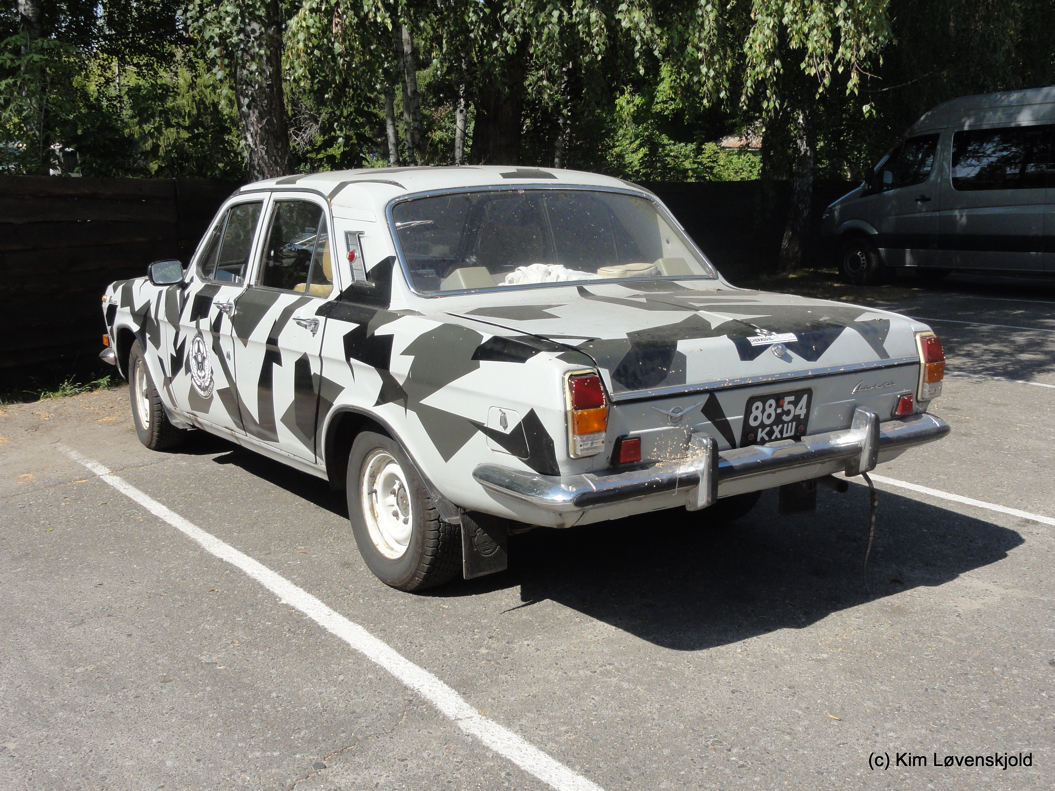GAZ Volga 24
