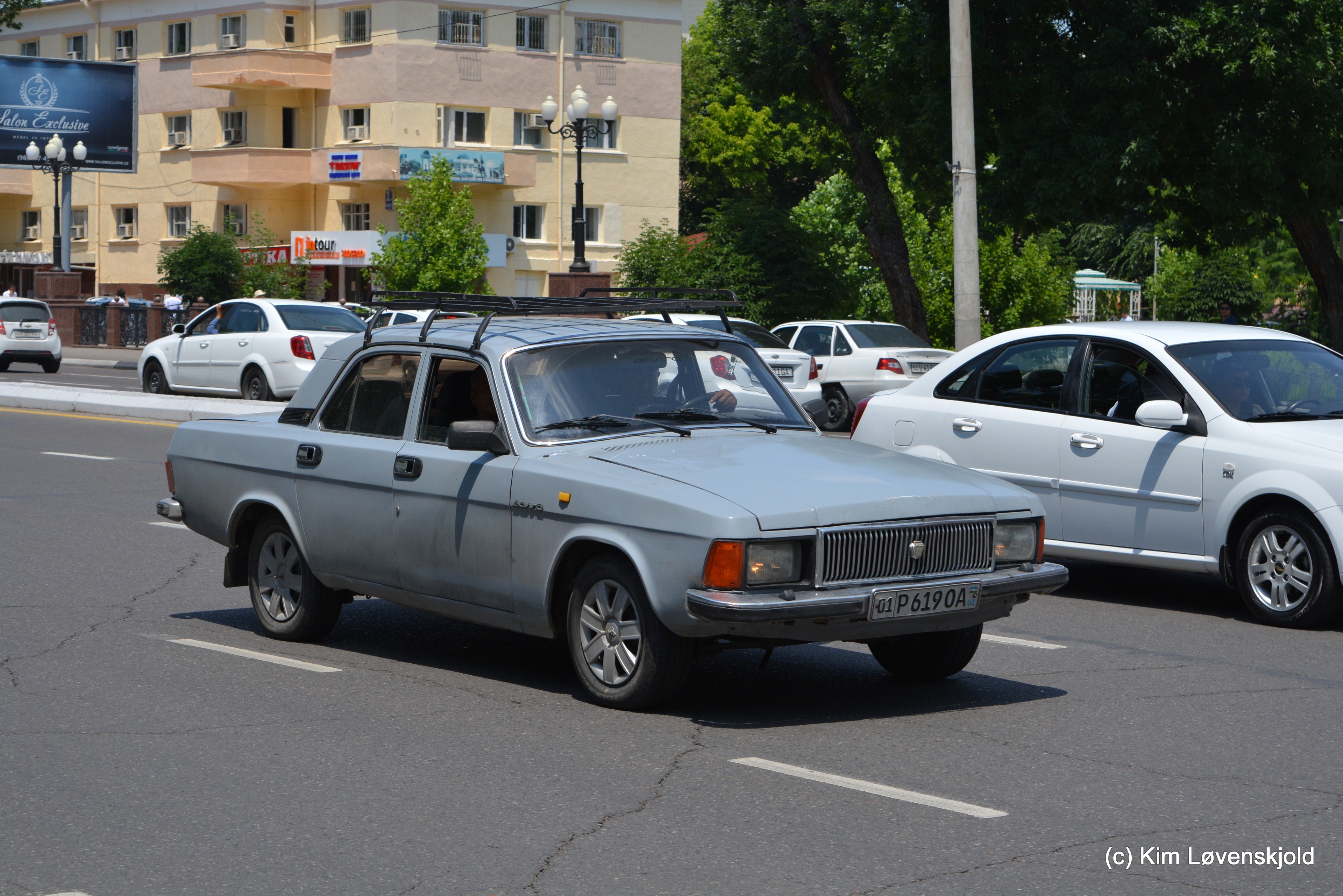 GAZ Volga 3102