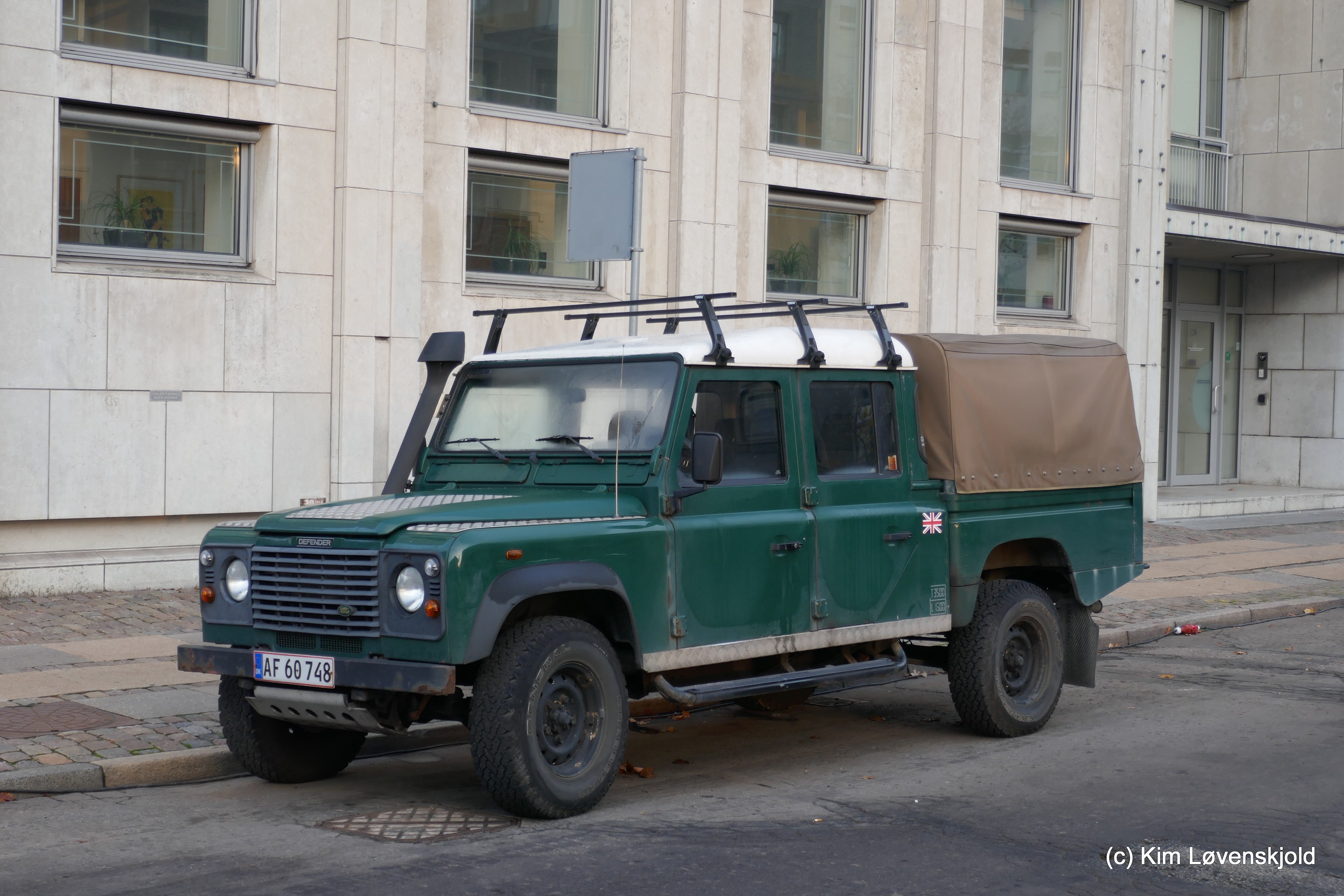2005' Land Rover Defender