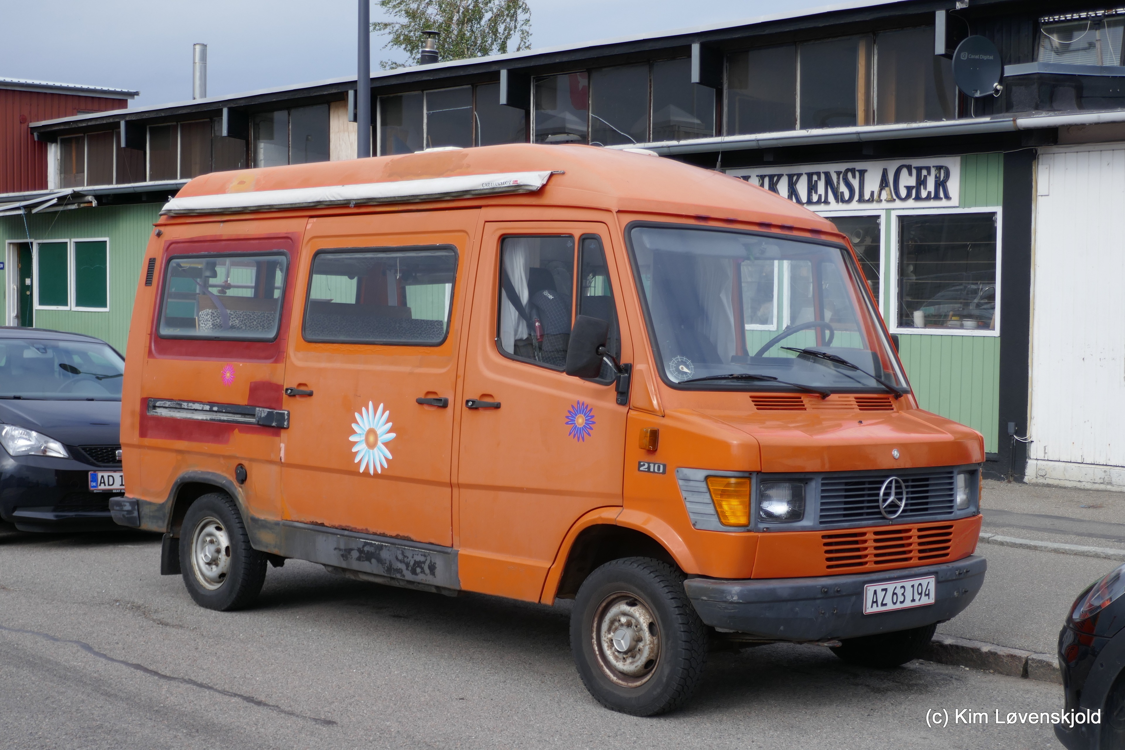 1988' Mercedes 210
