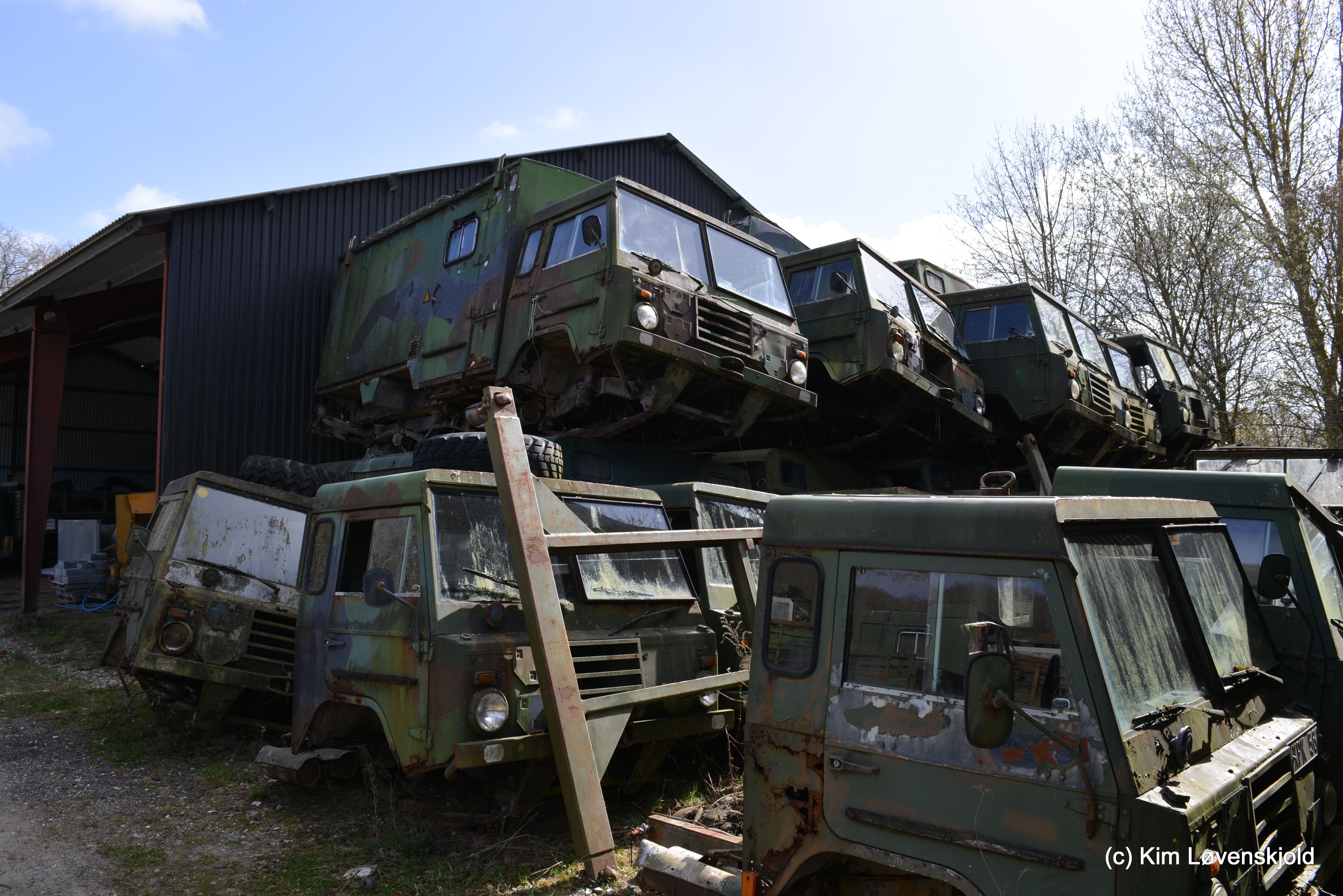 Volvo millitary trucks & cabs