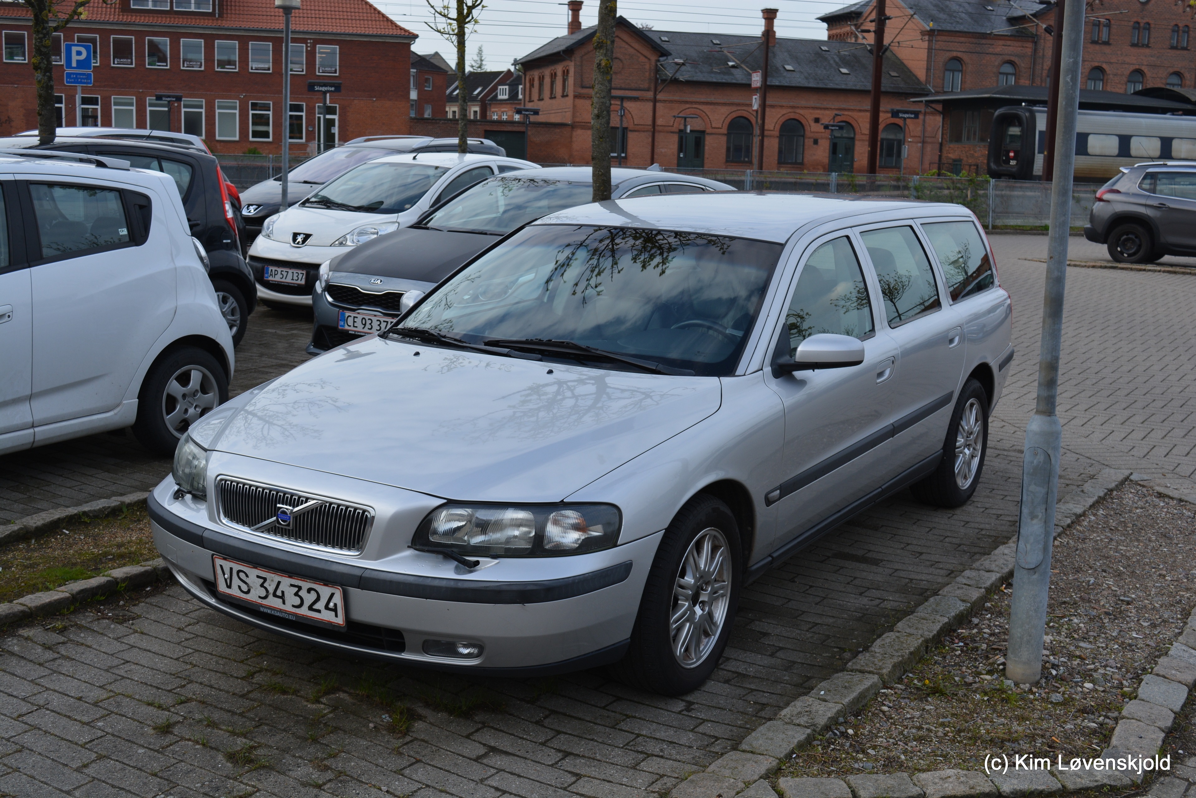 2003' Volvo V70 2,4 Aut.