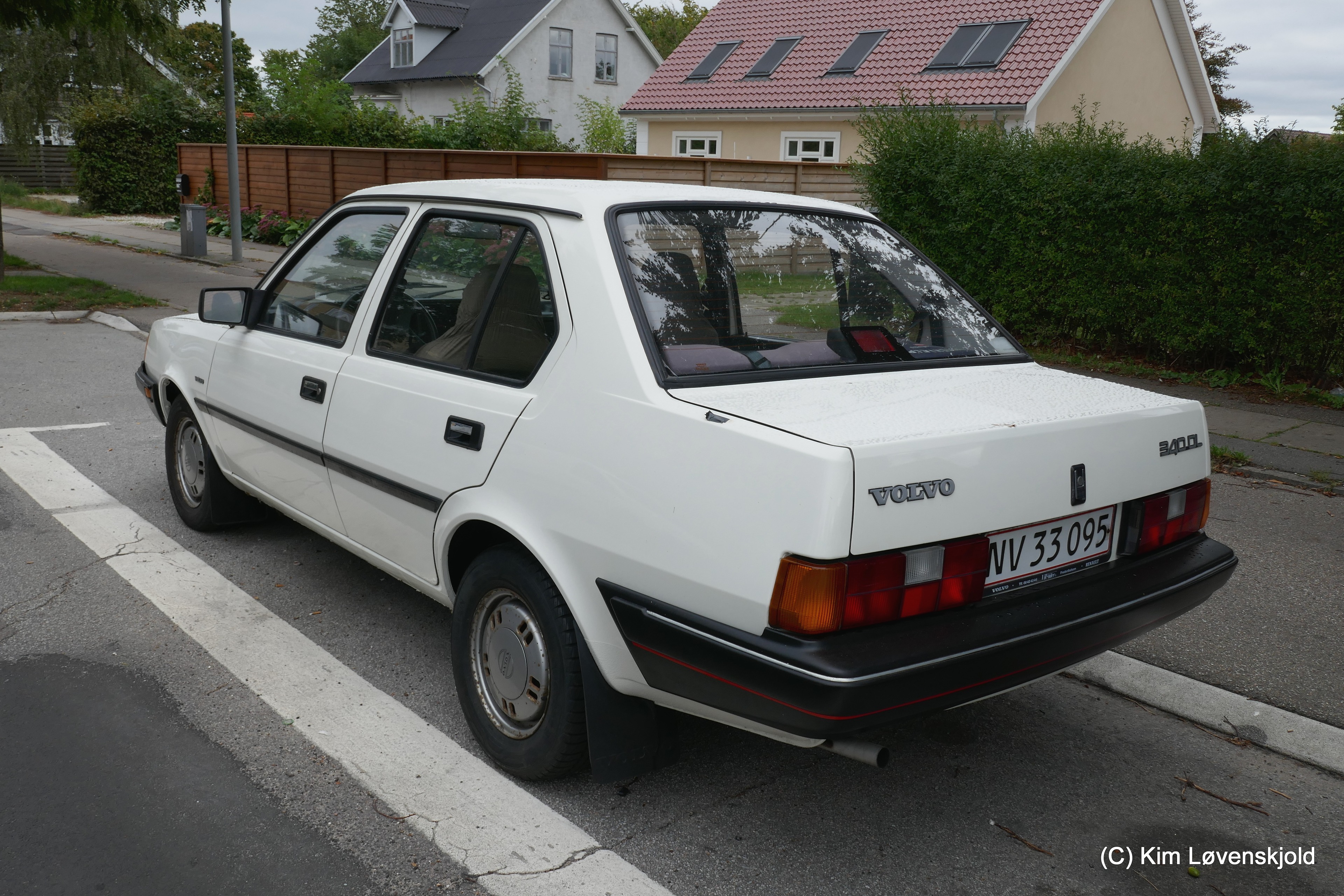 1989' Volvo 340 DL