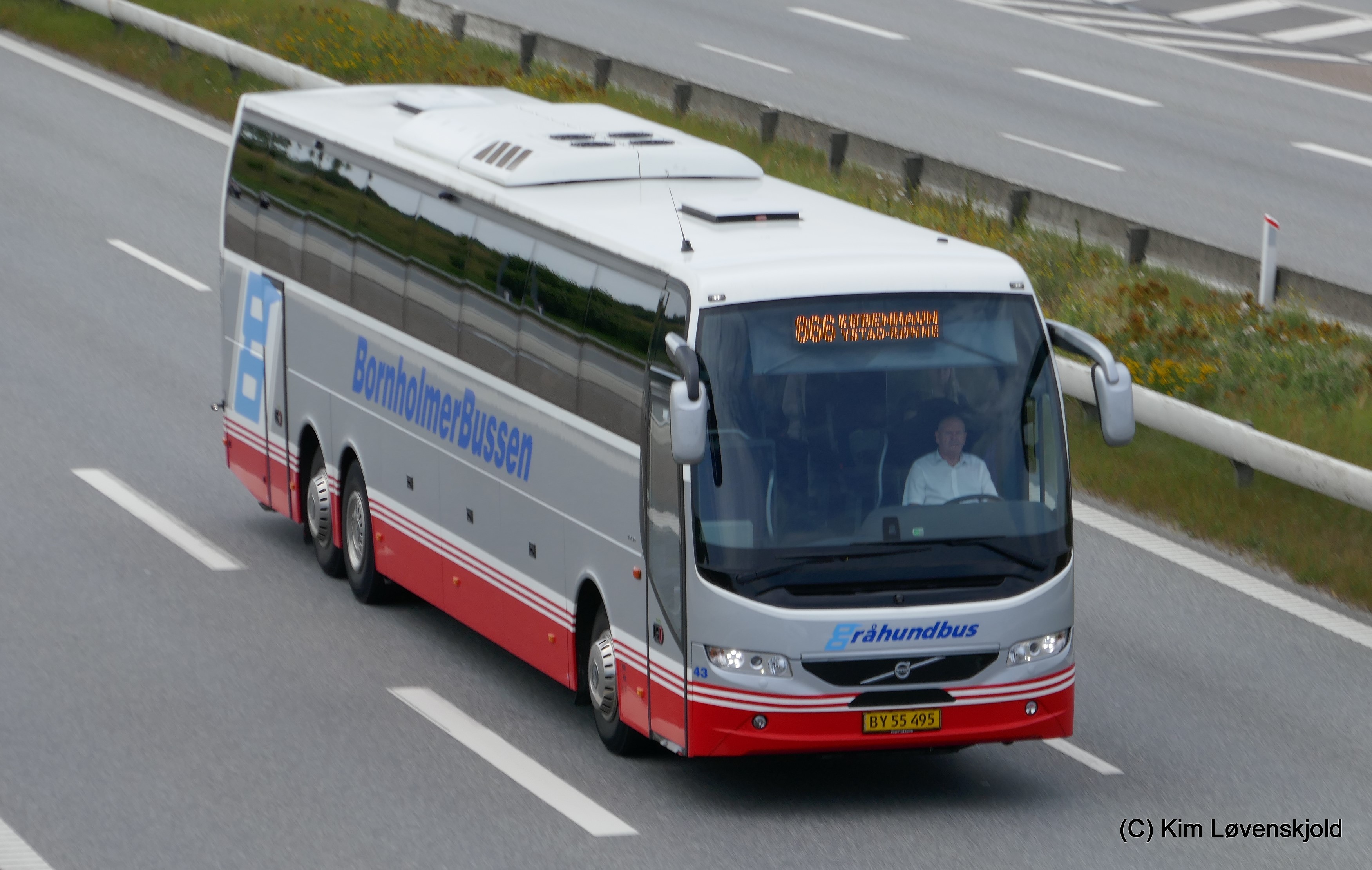 2019' Volvo 9700 / B8R Delta