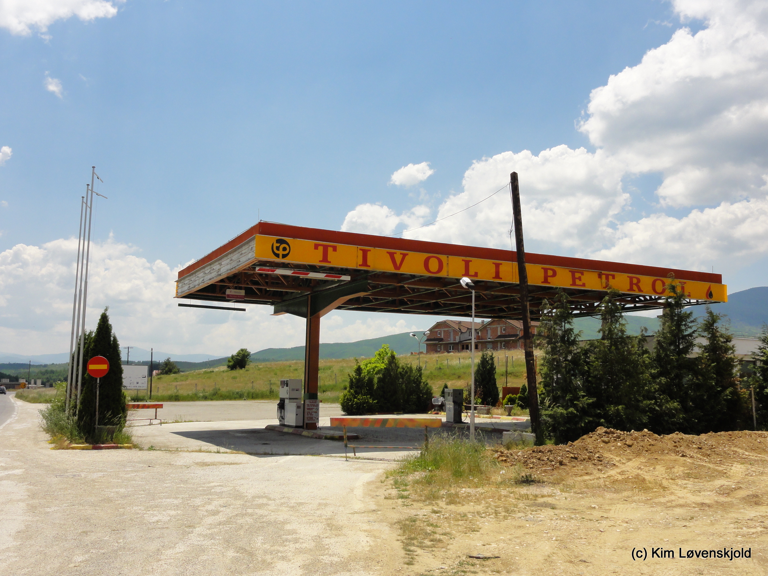 Between Tetovo and Kichevo