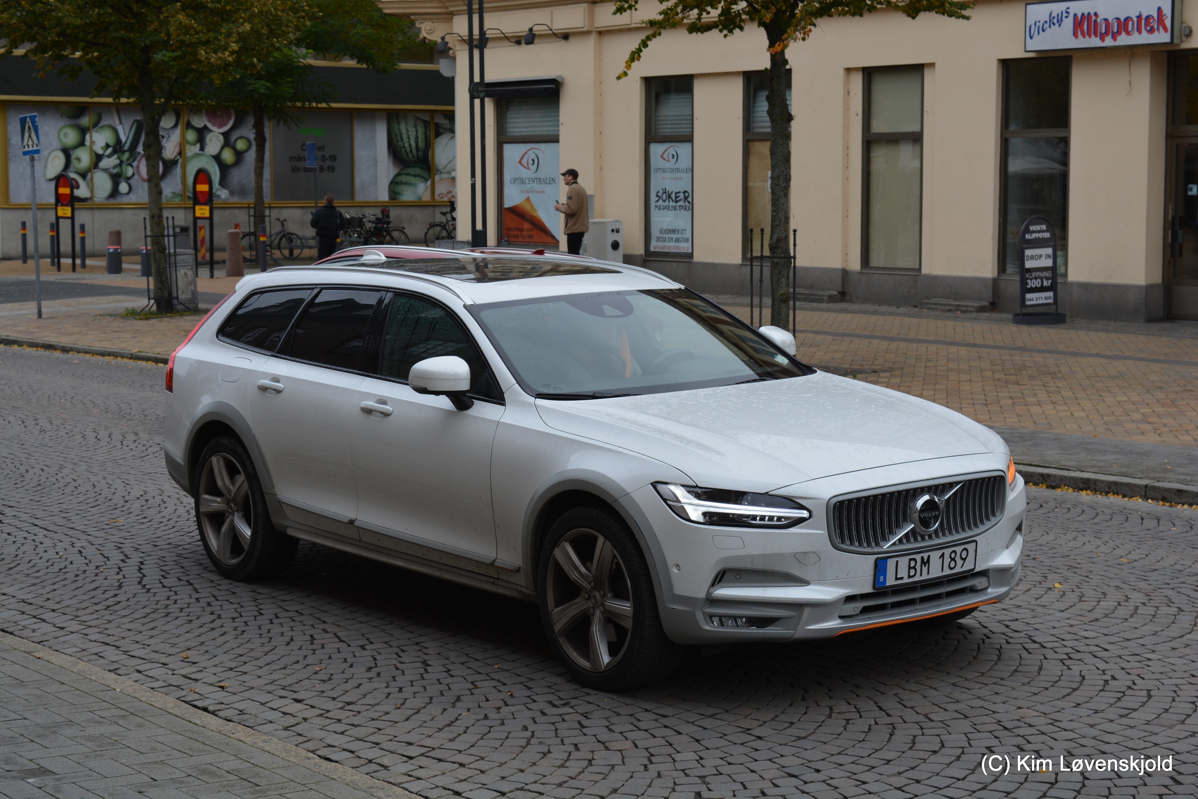 2018' Volvo V90 Cross Country D4 AWD