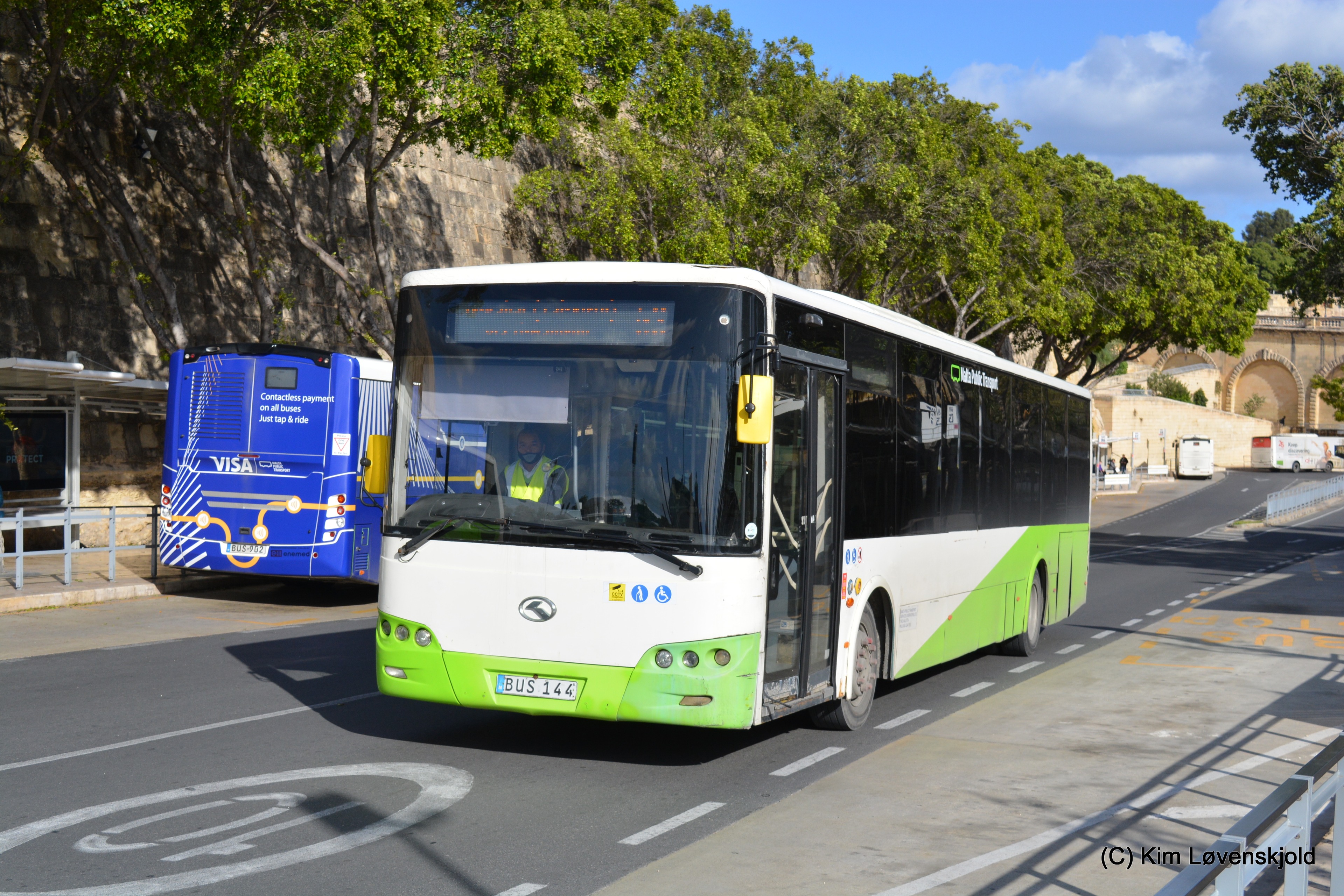 2011' King Long XMQ6127J
