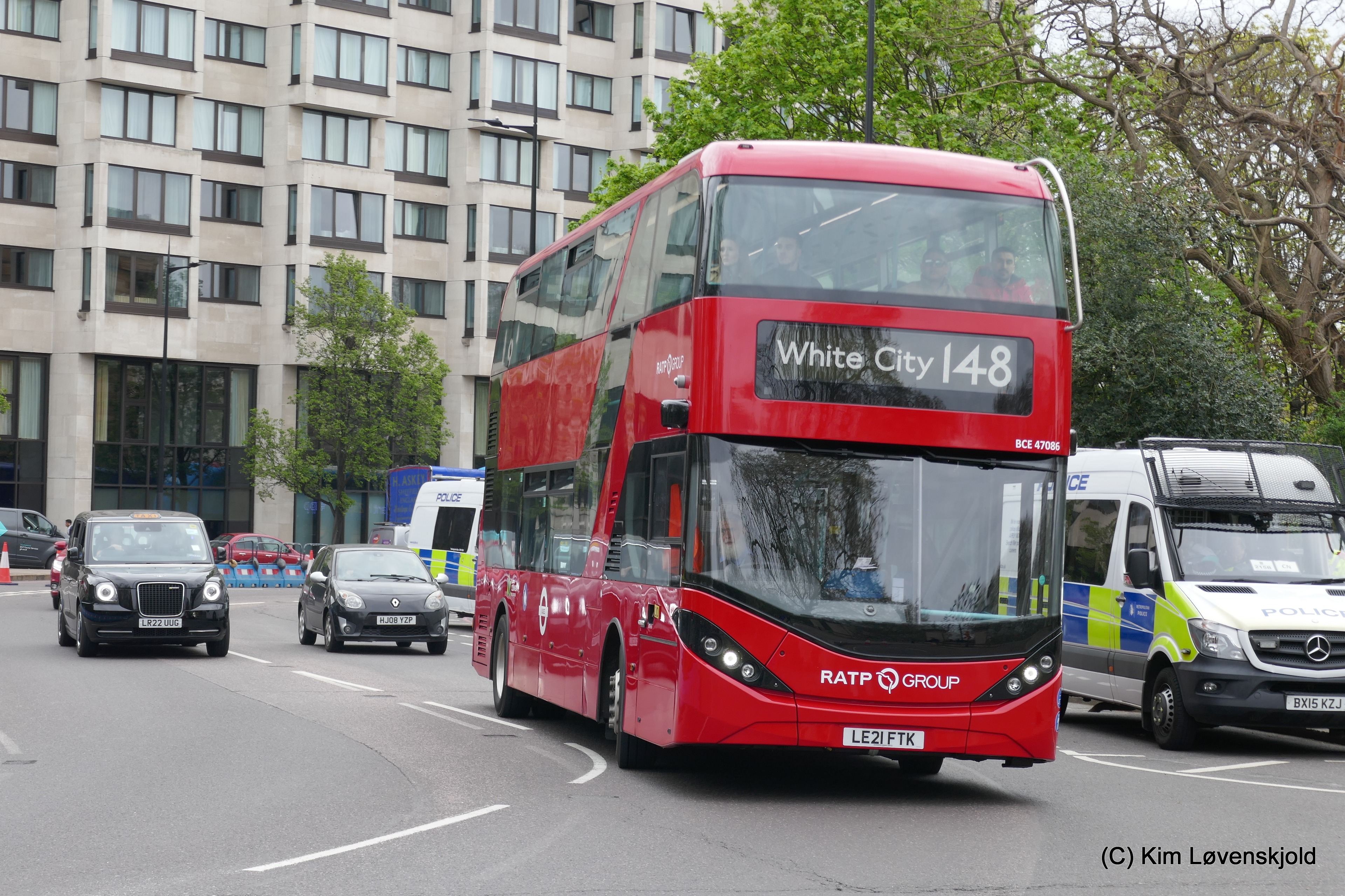 2021' BYD D8UR-DD Alexander Dennis Enviro400EV