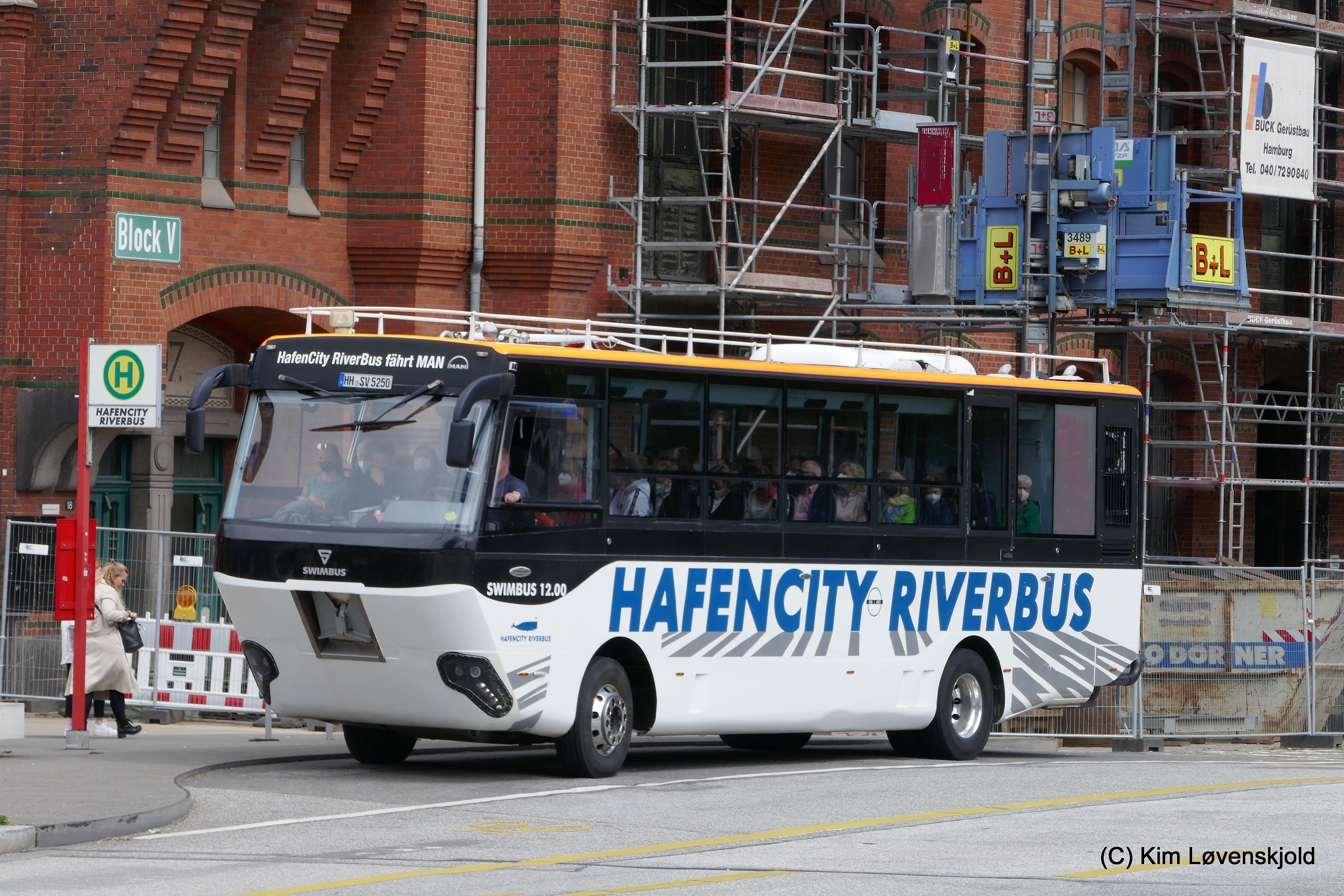 2013' Swimbus 12.00