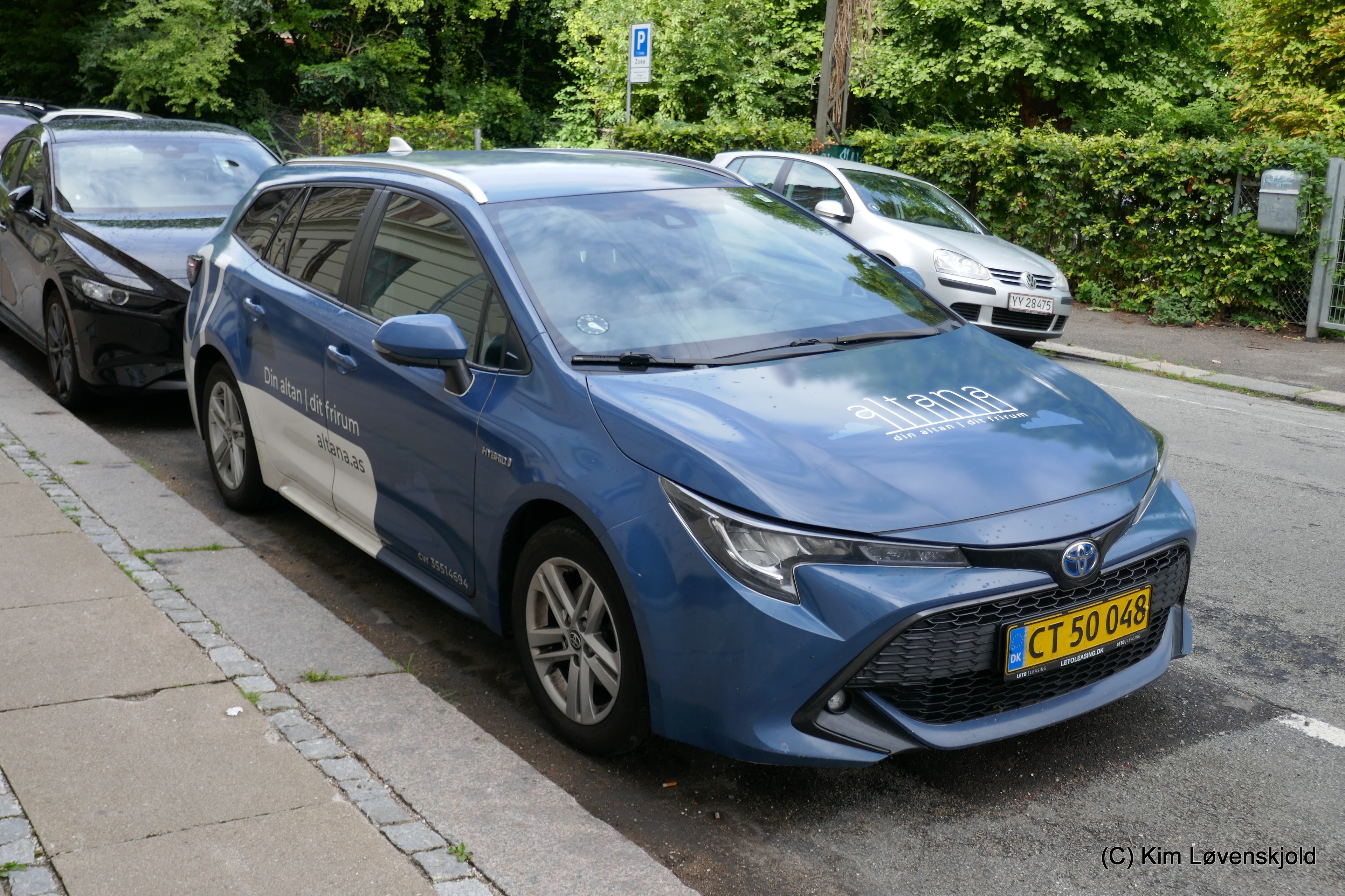 2020' Toyota Corolla Touring Sports Hybrid