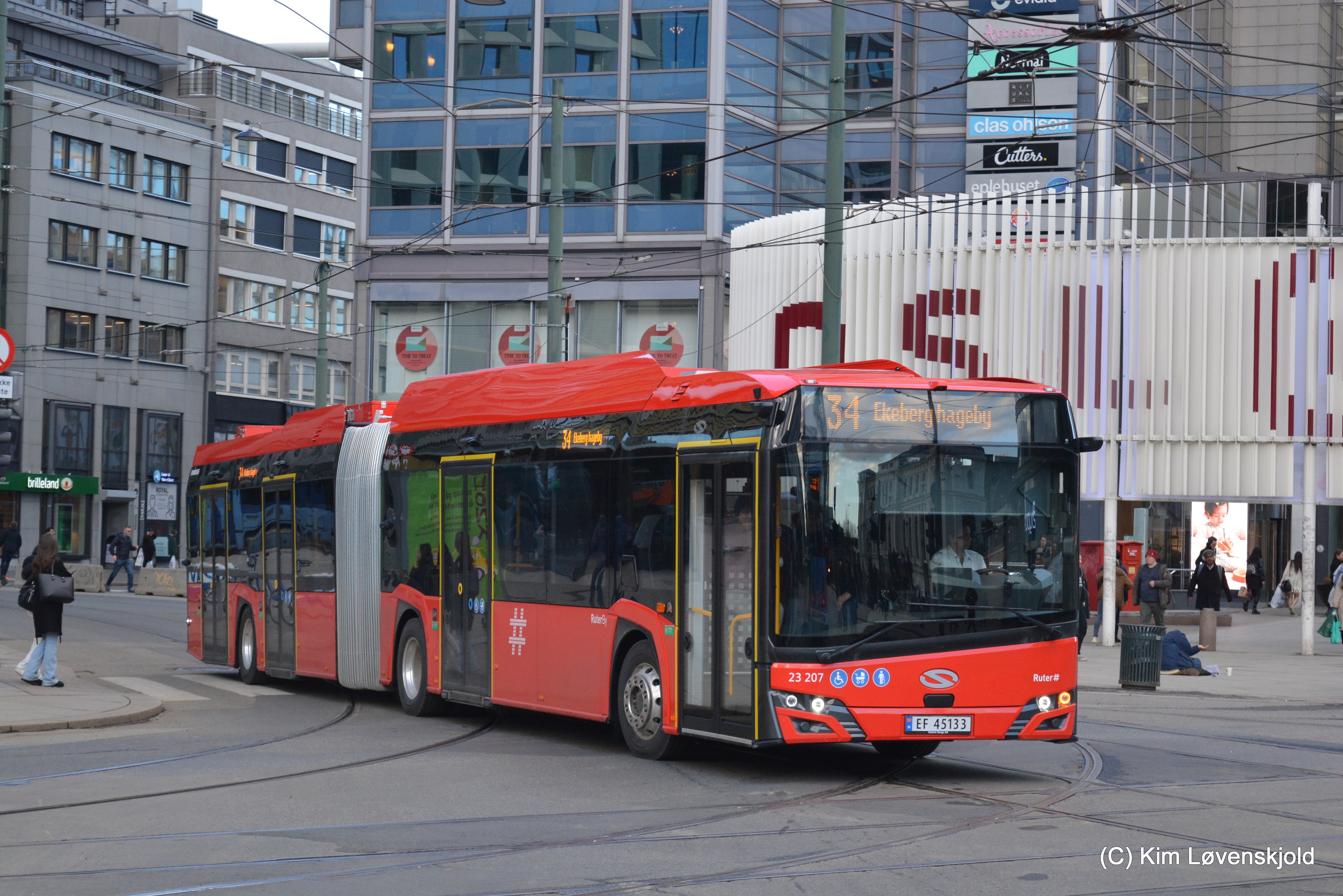2023' Solaris Urbino 18