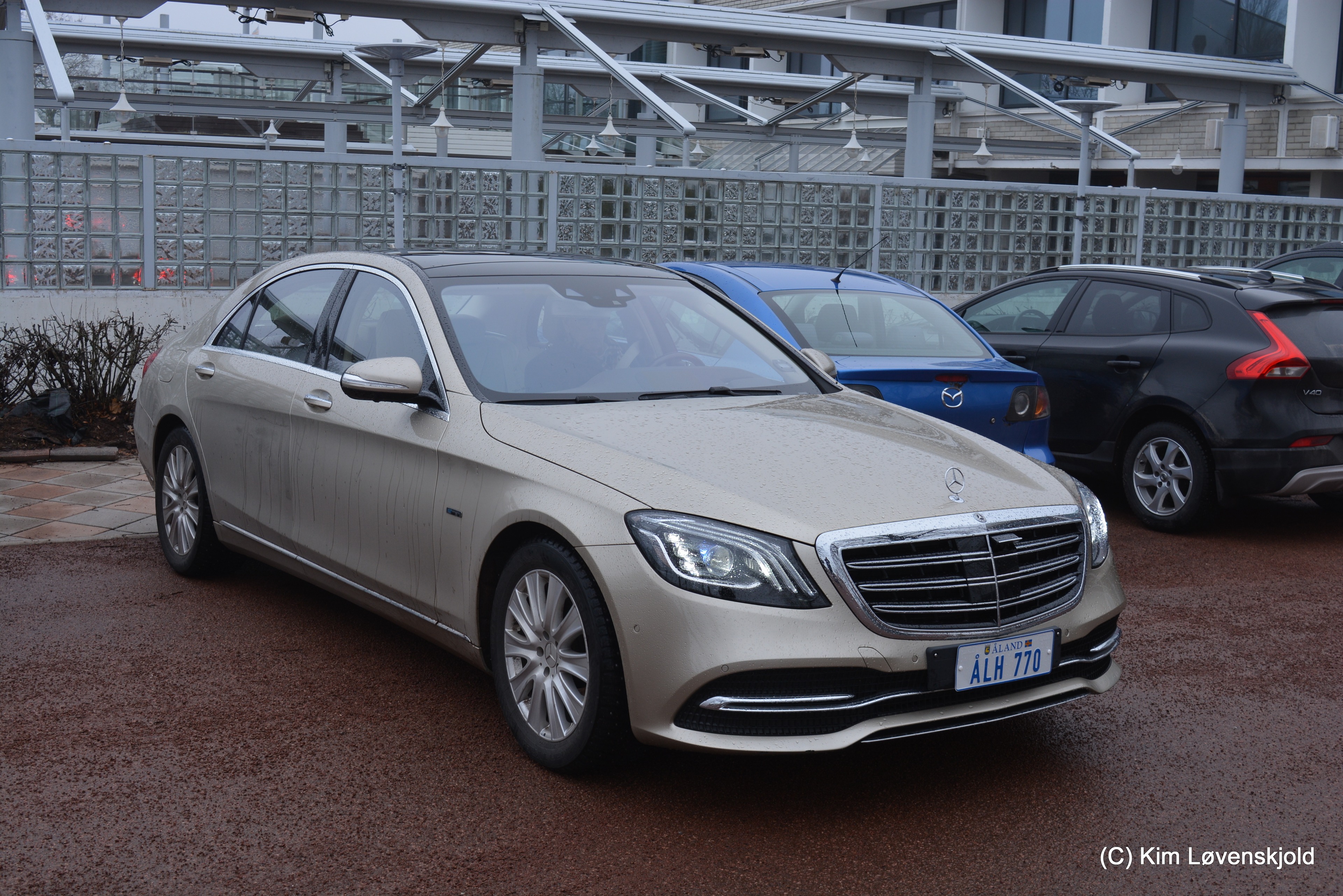 Mercedes S560e