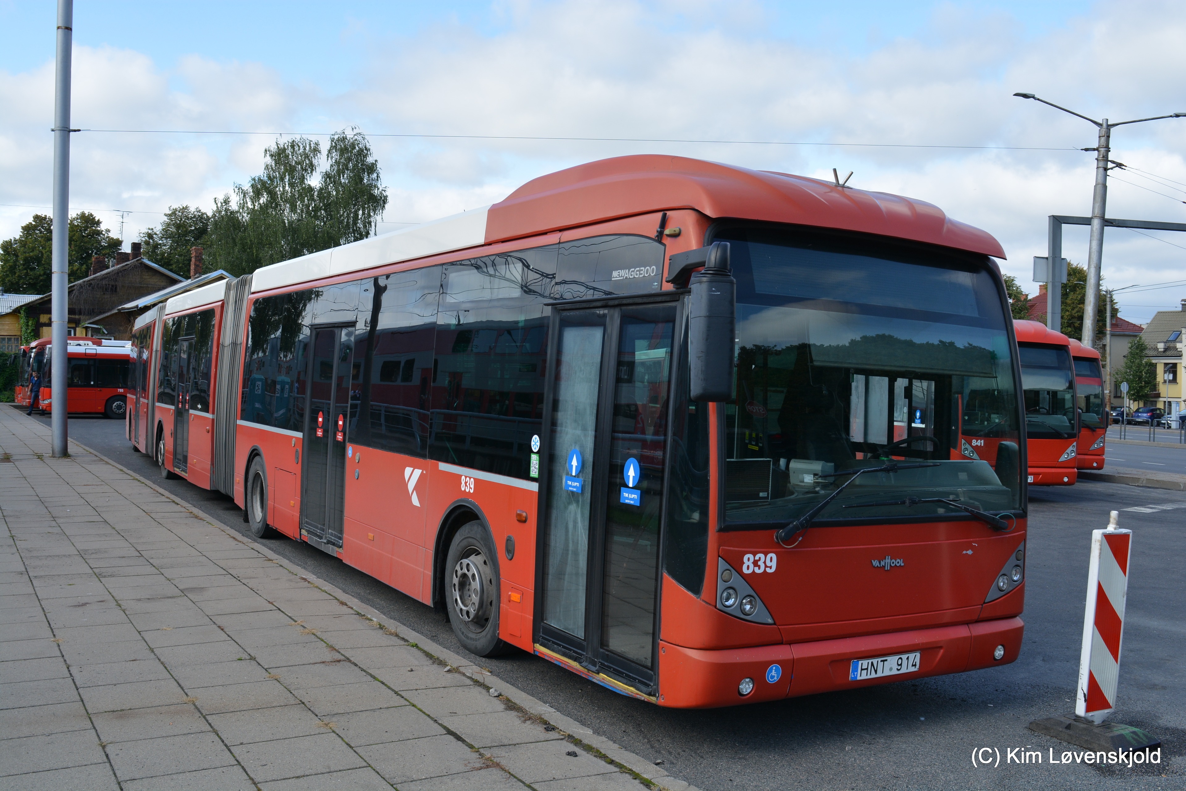 2002' Van Hool New AGG300