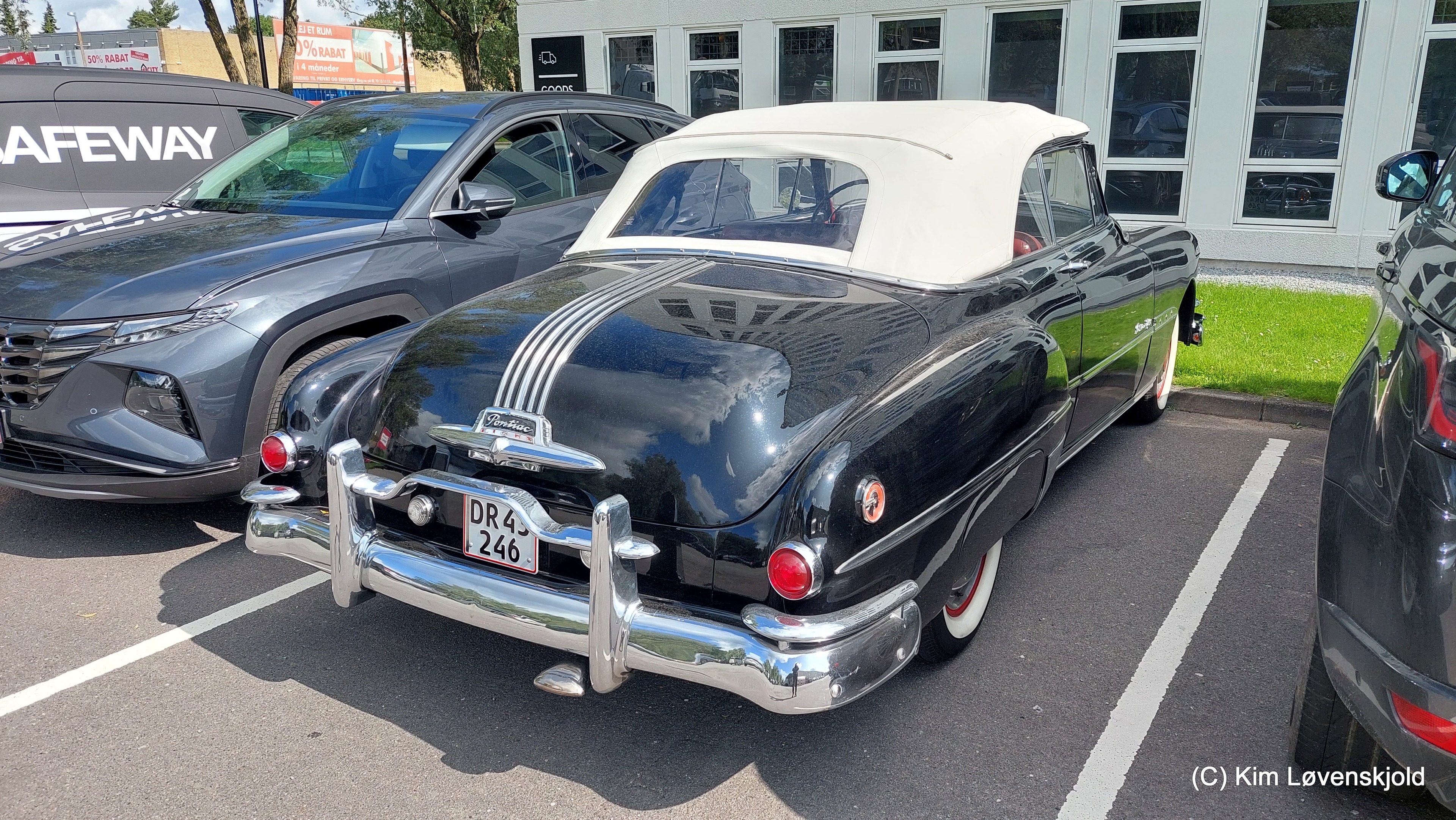1951' Pontiac Eight