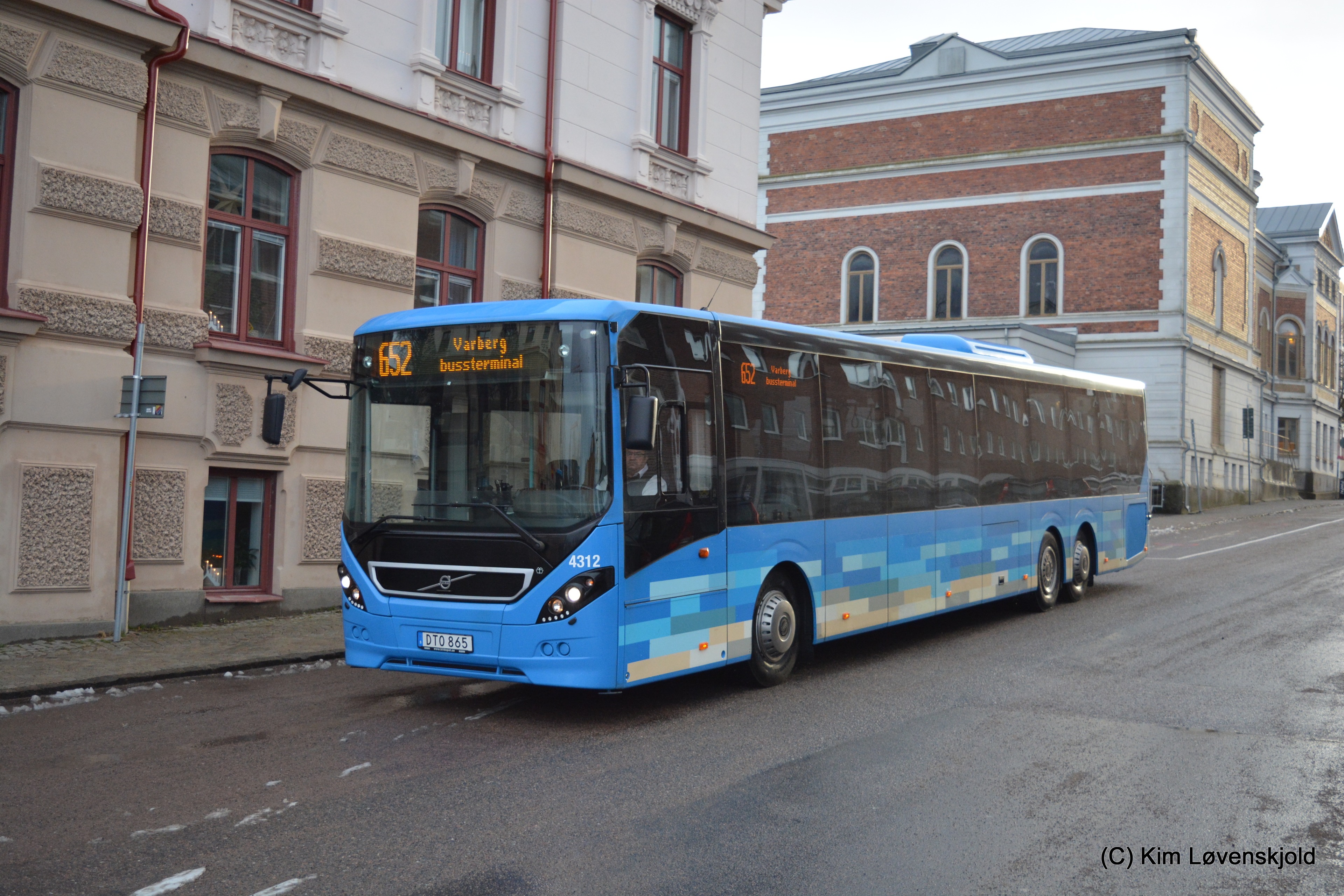 2020' Volvo B8RLE / 8900LE
