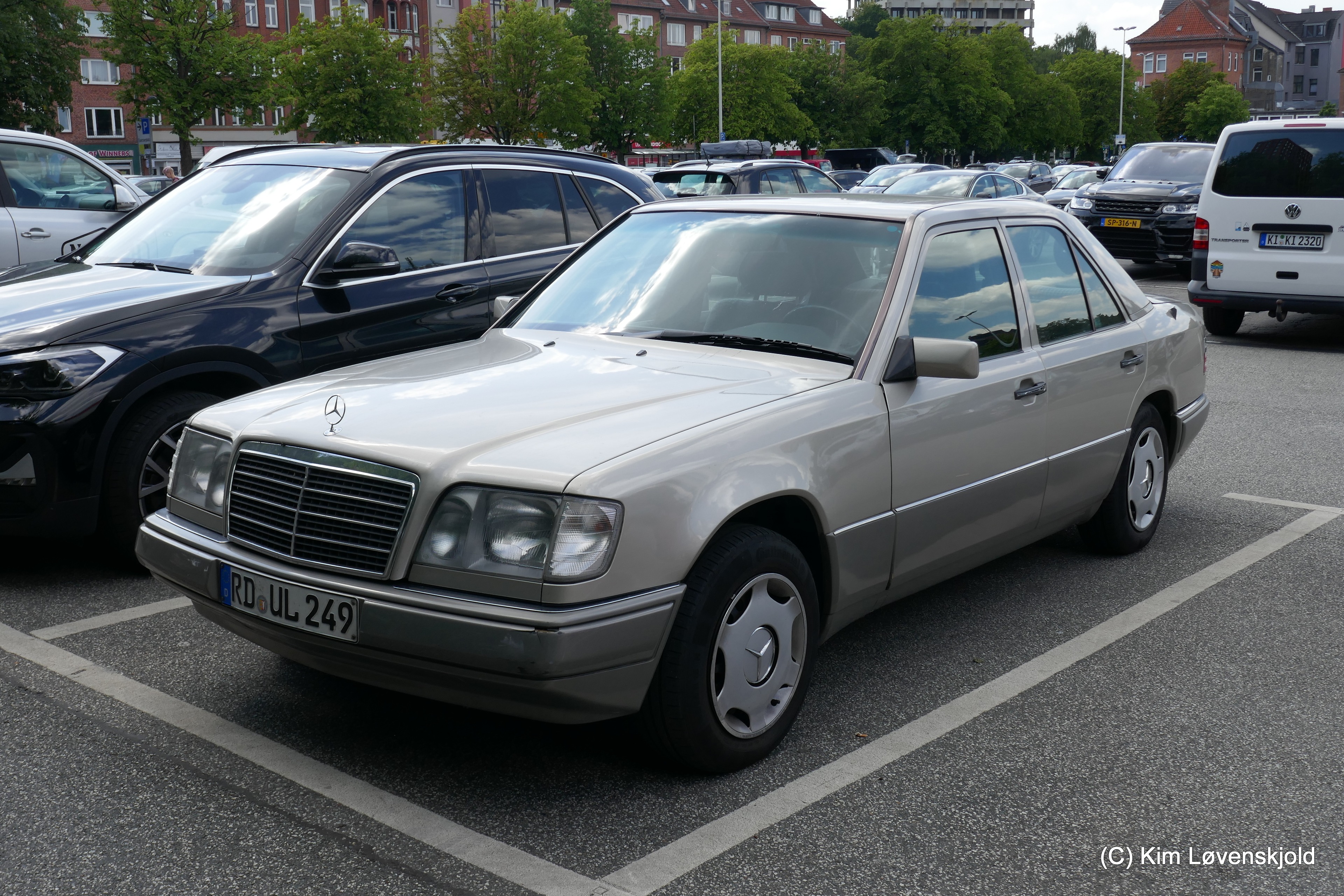 Mercedes W124