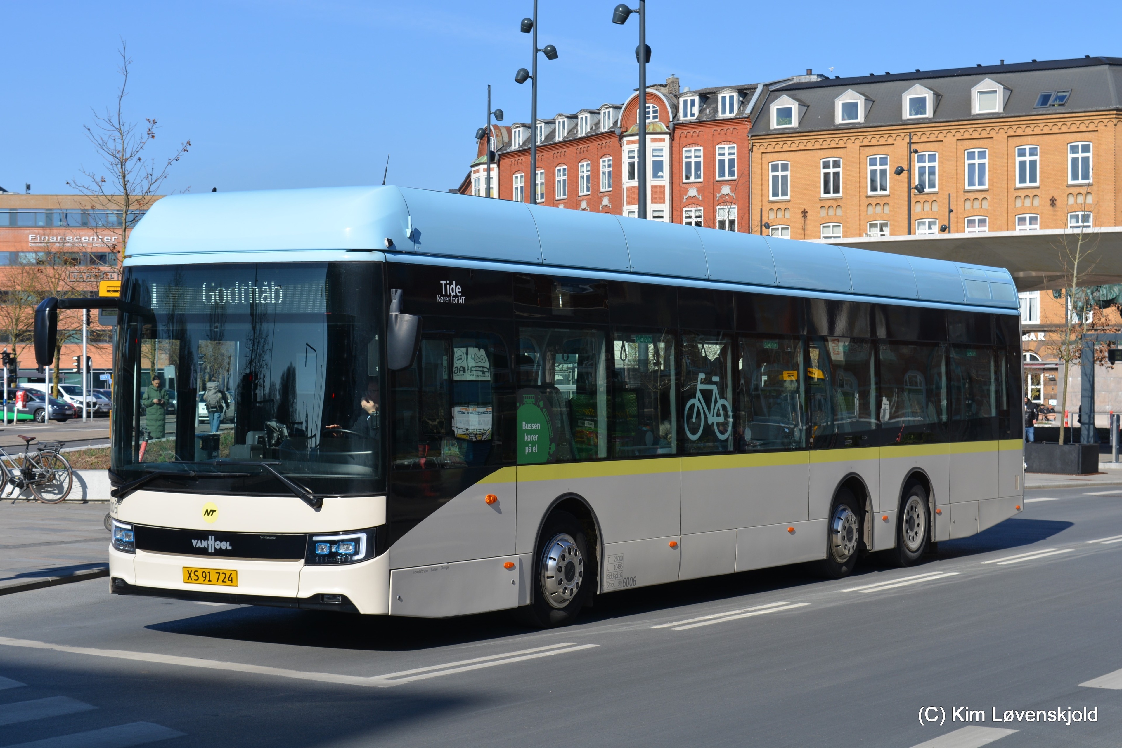 2022' Van Hool A13