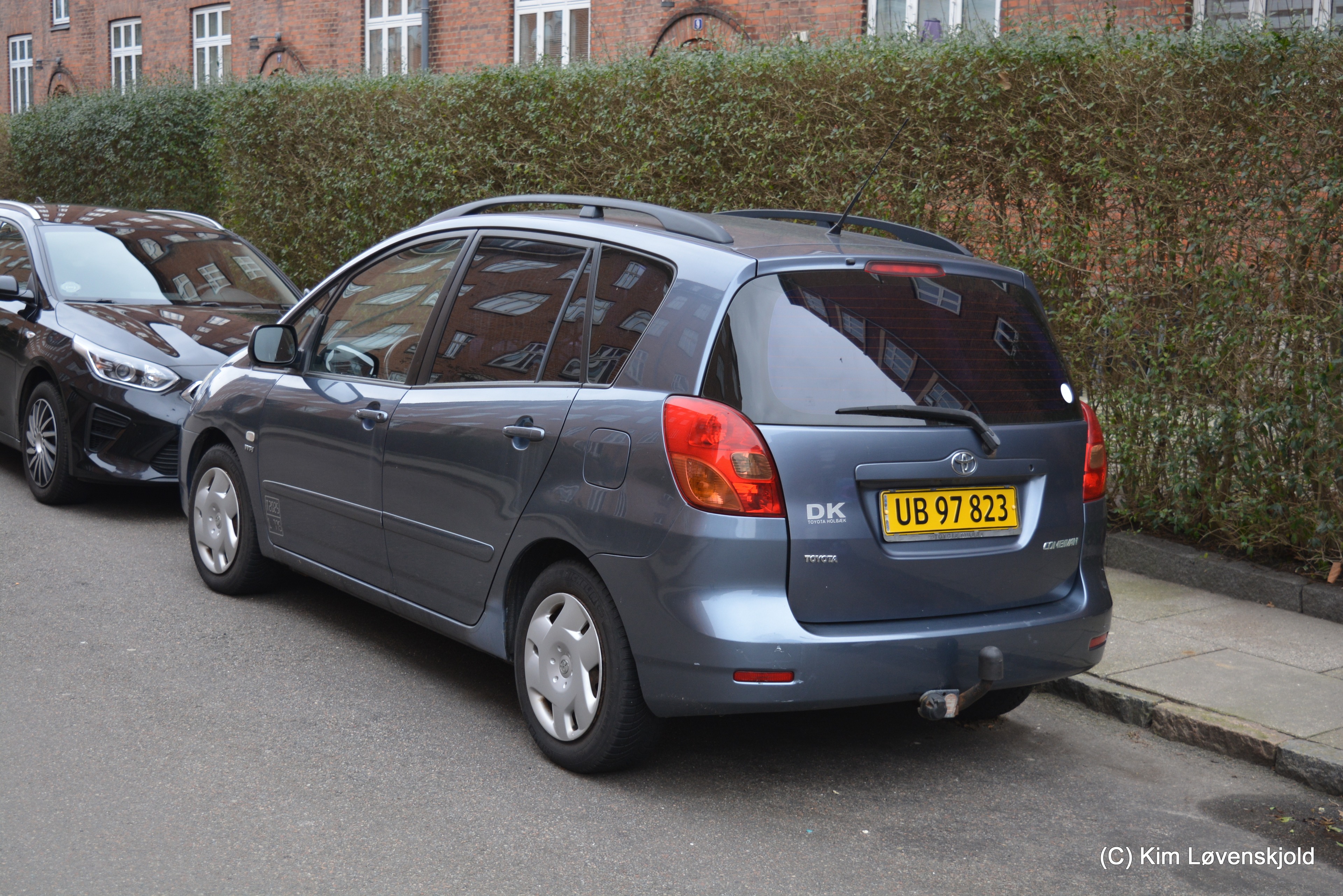 2003' Toyota Corolla Verso Combivan