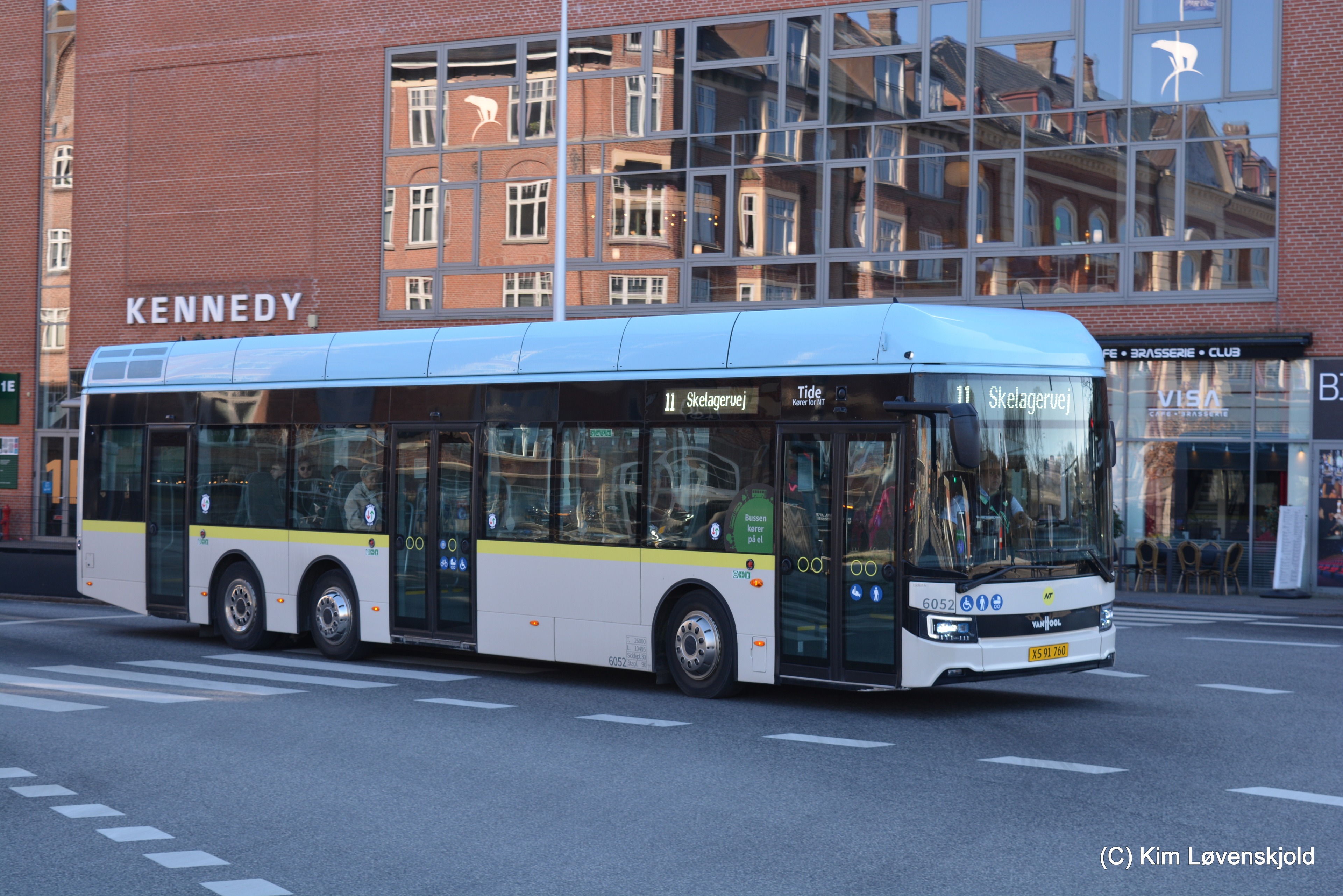 2022' Van Hool A13