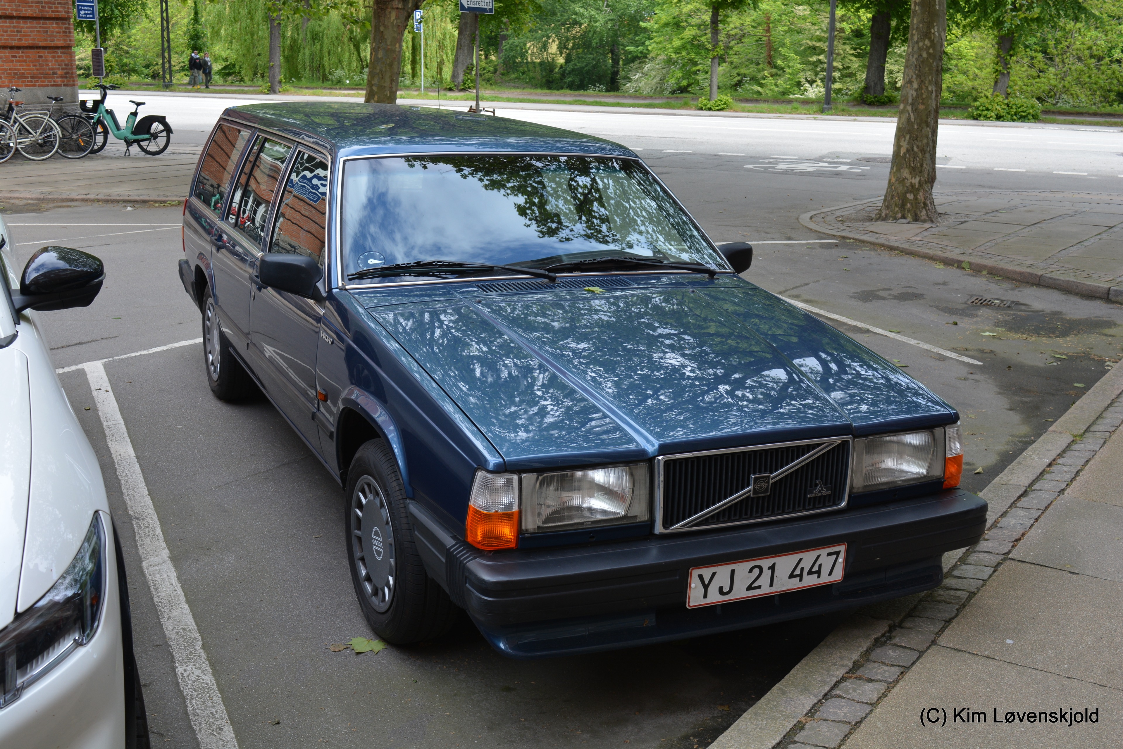 1988' Volvo 740 GL