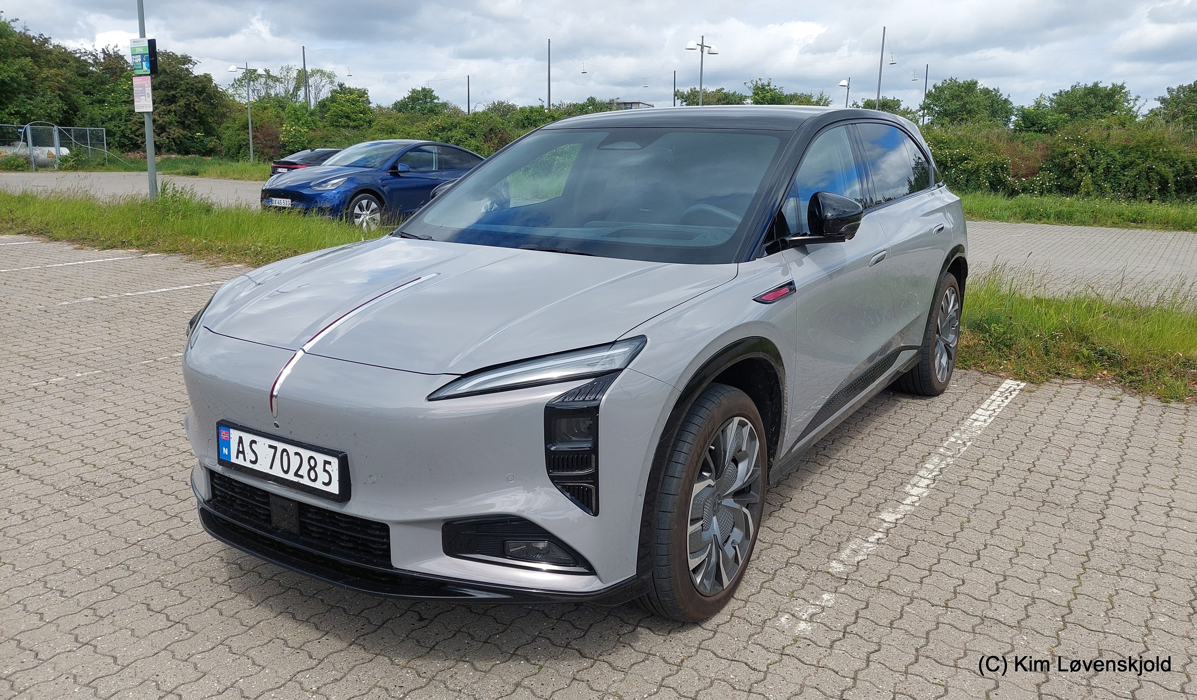 2025' Hongqi EHS7