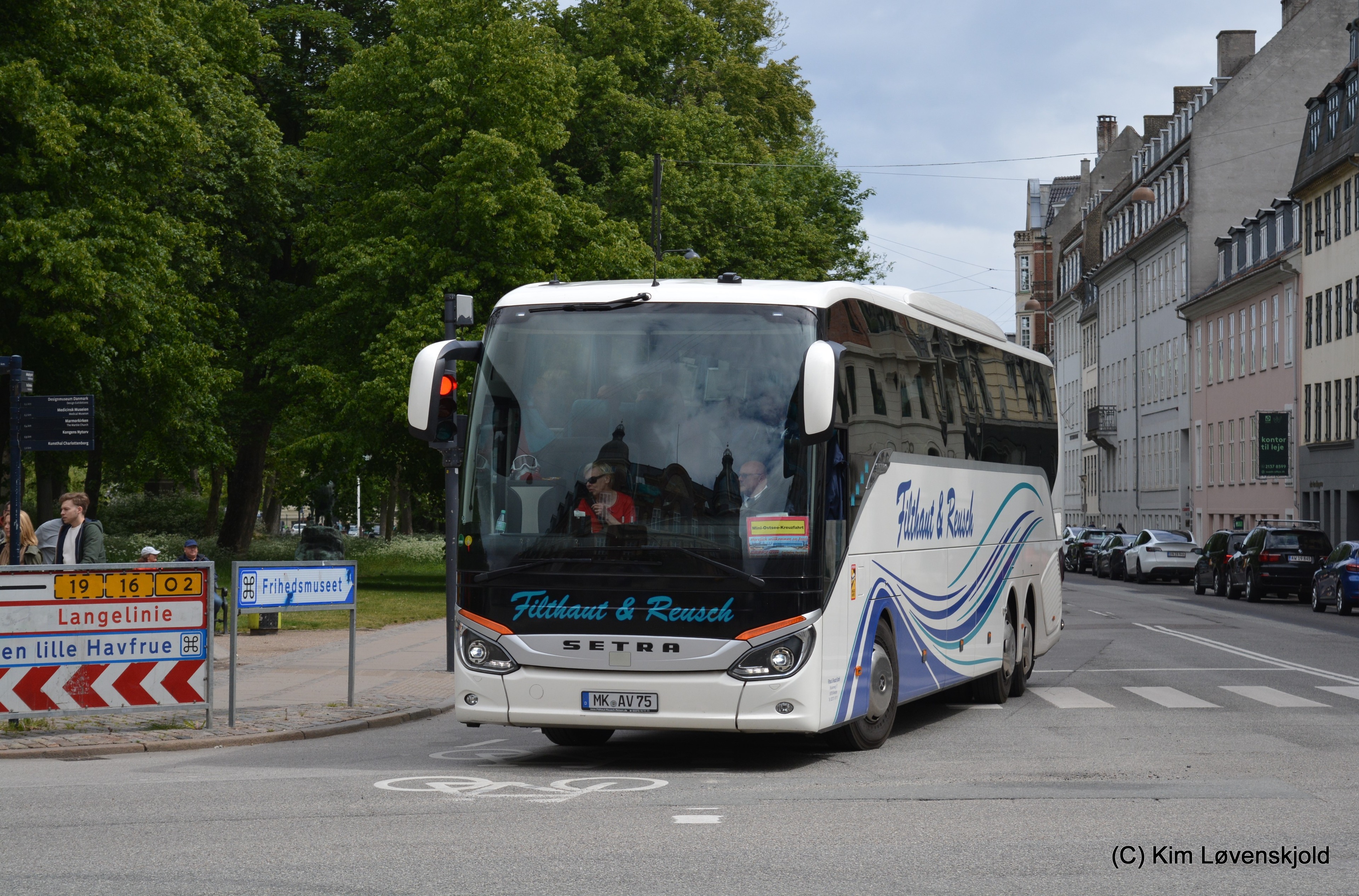 Setra S517HD