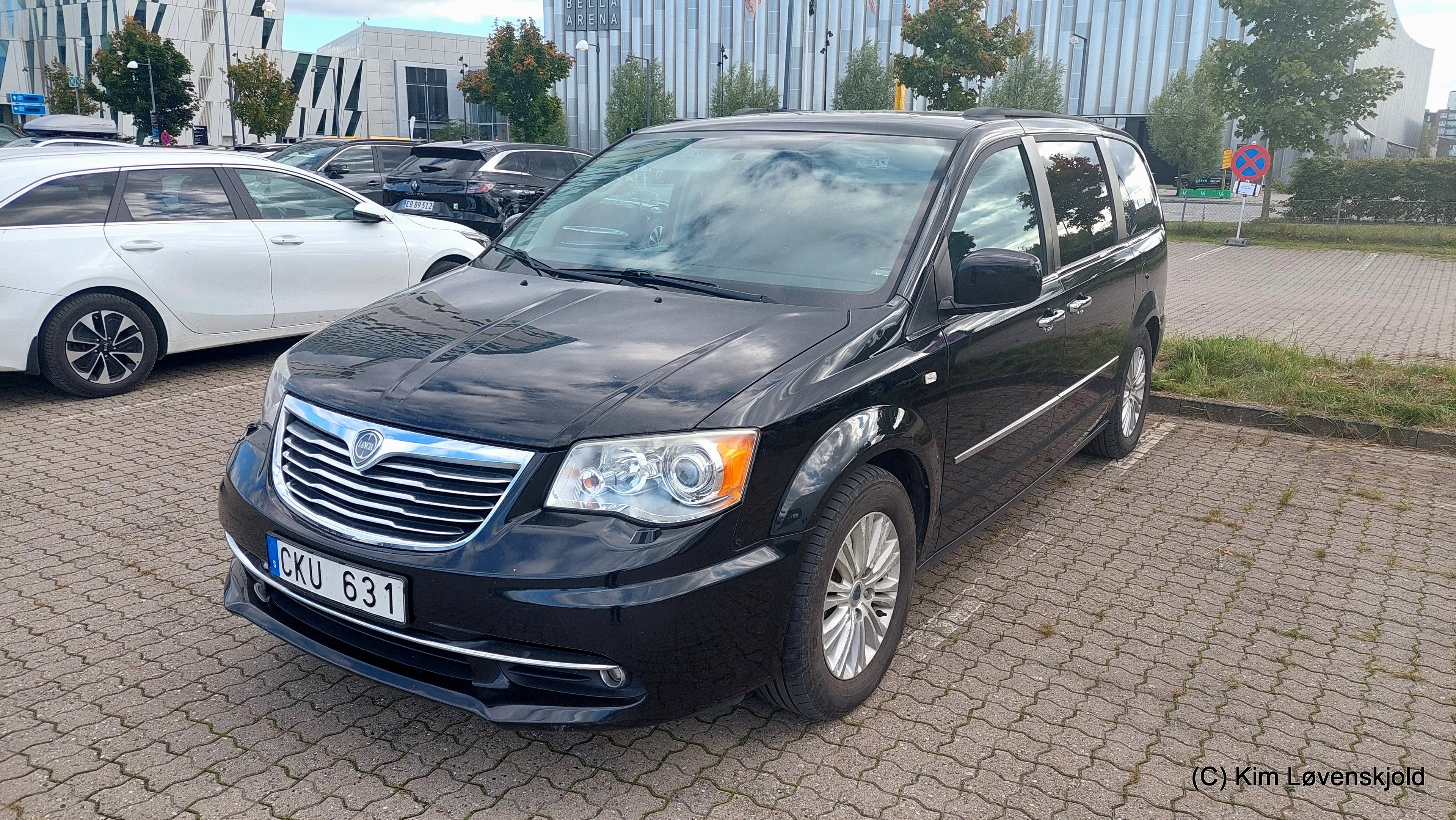 2012' Lancia Voyager