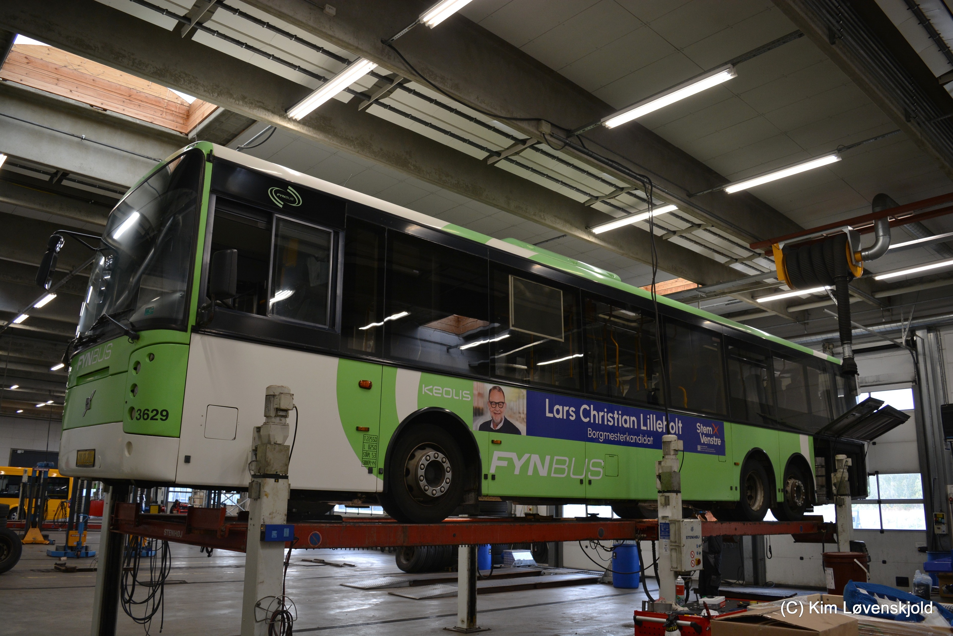 2009' Volvo B12BLE-61 Vest Center