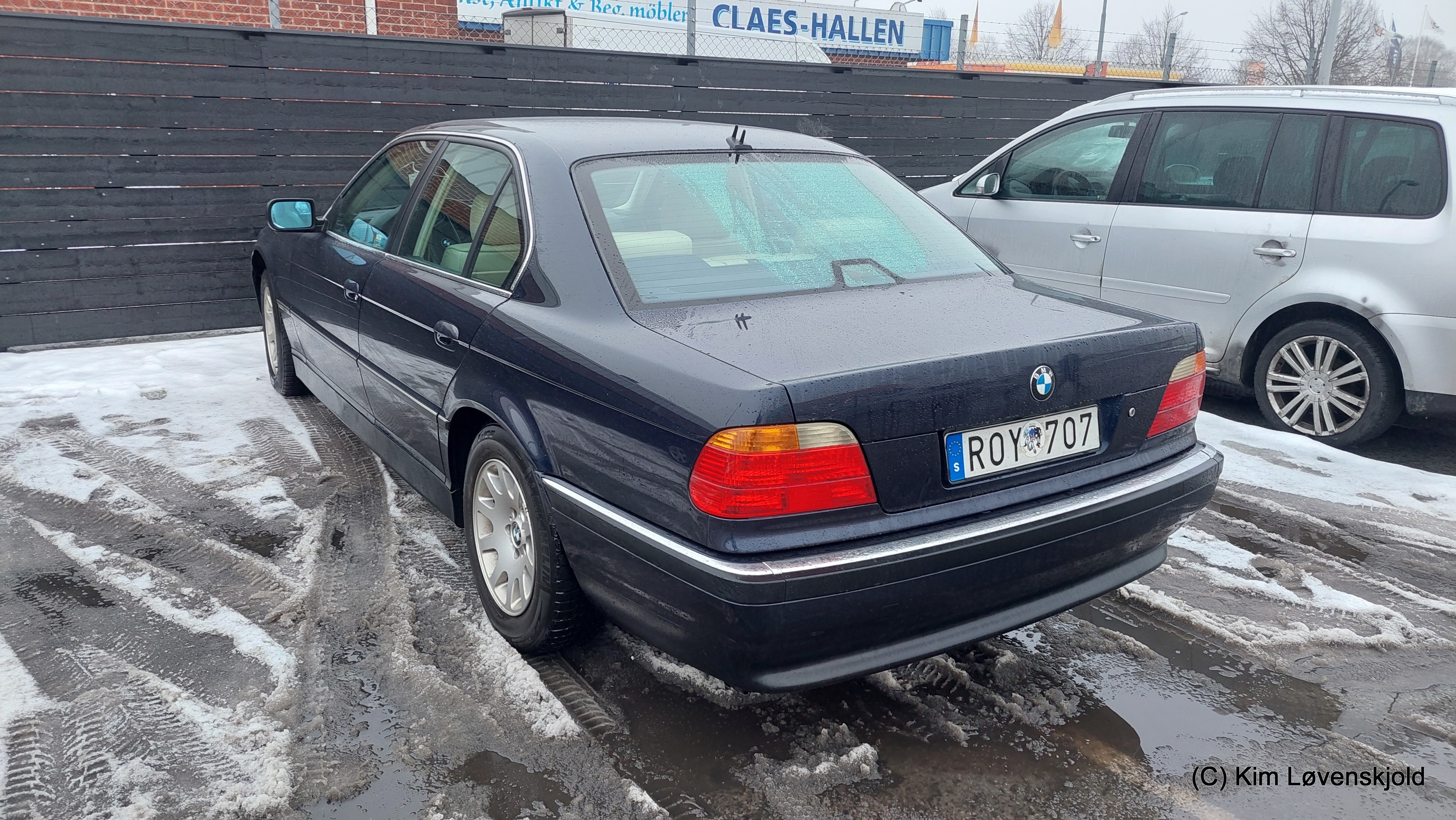 2000' BMW 728i