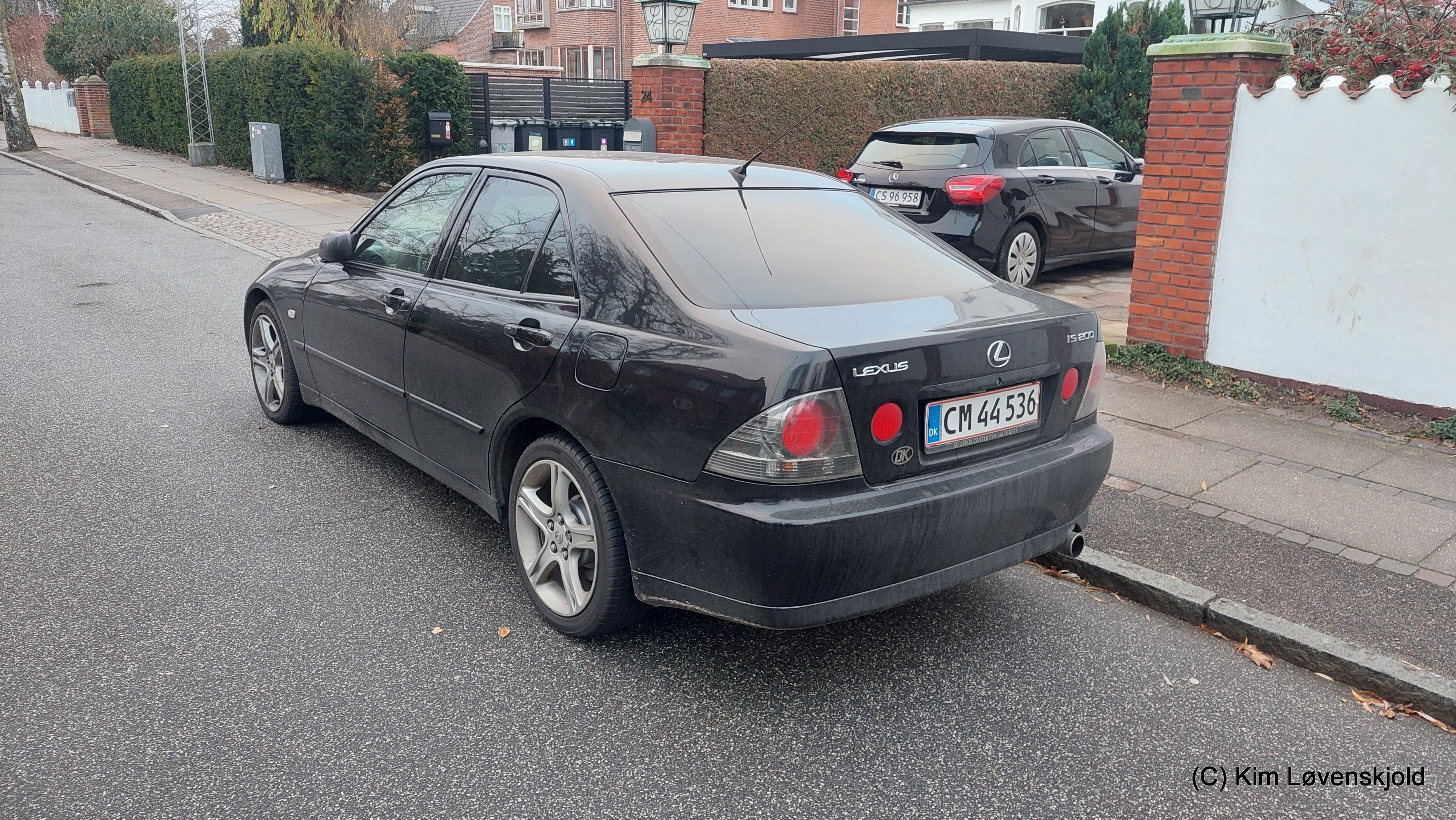 2003' Lexus IS 200