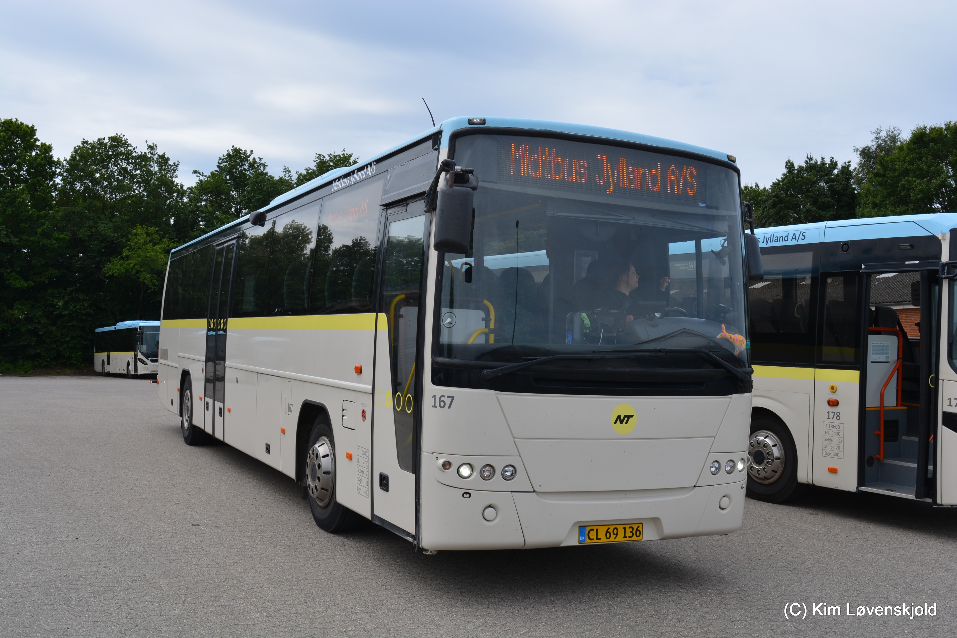 2010' Volvo B12B-68 / 8700