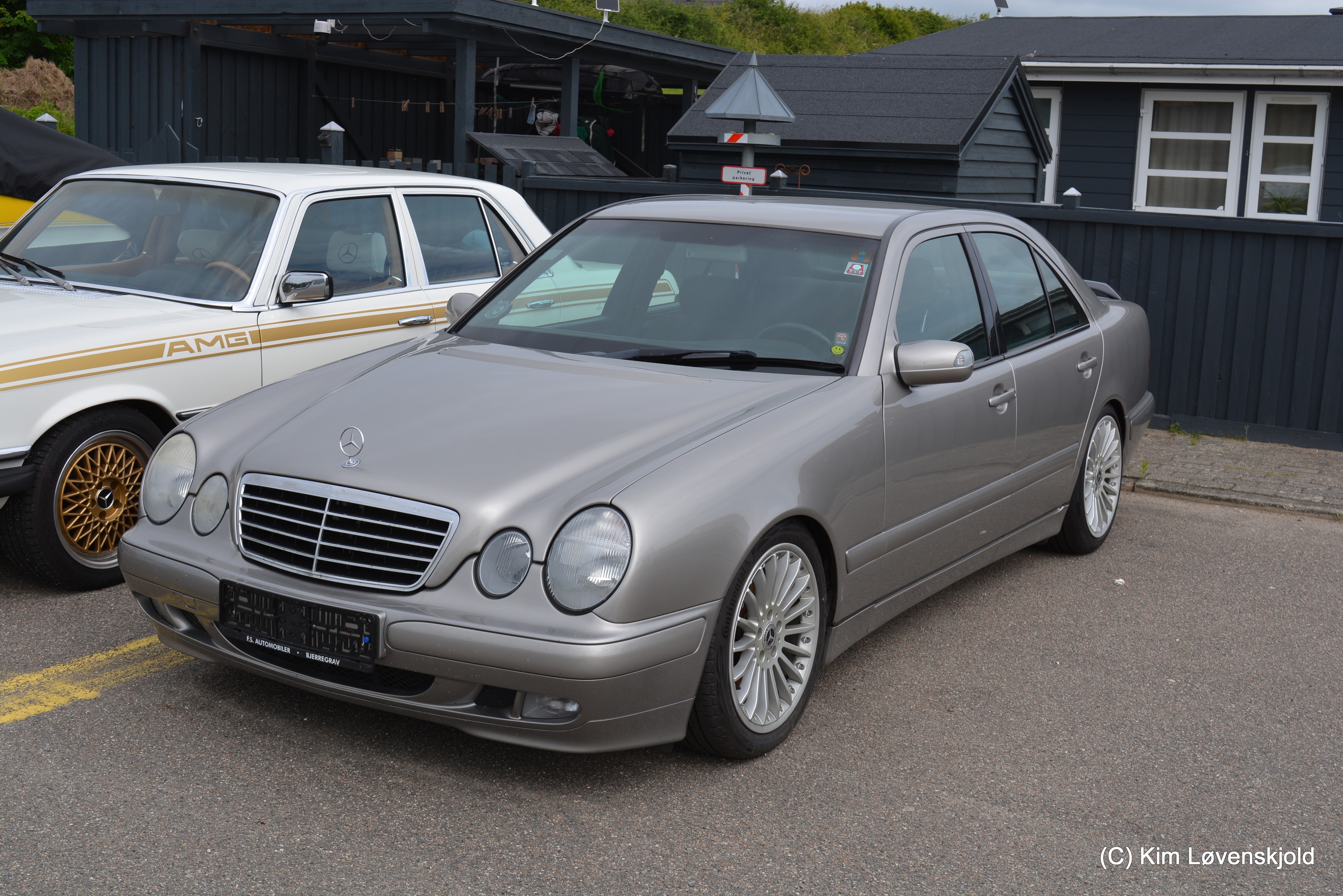 Mercedes W210