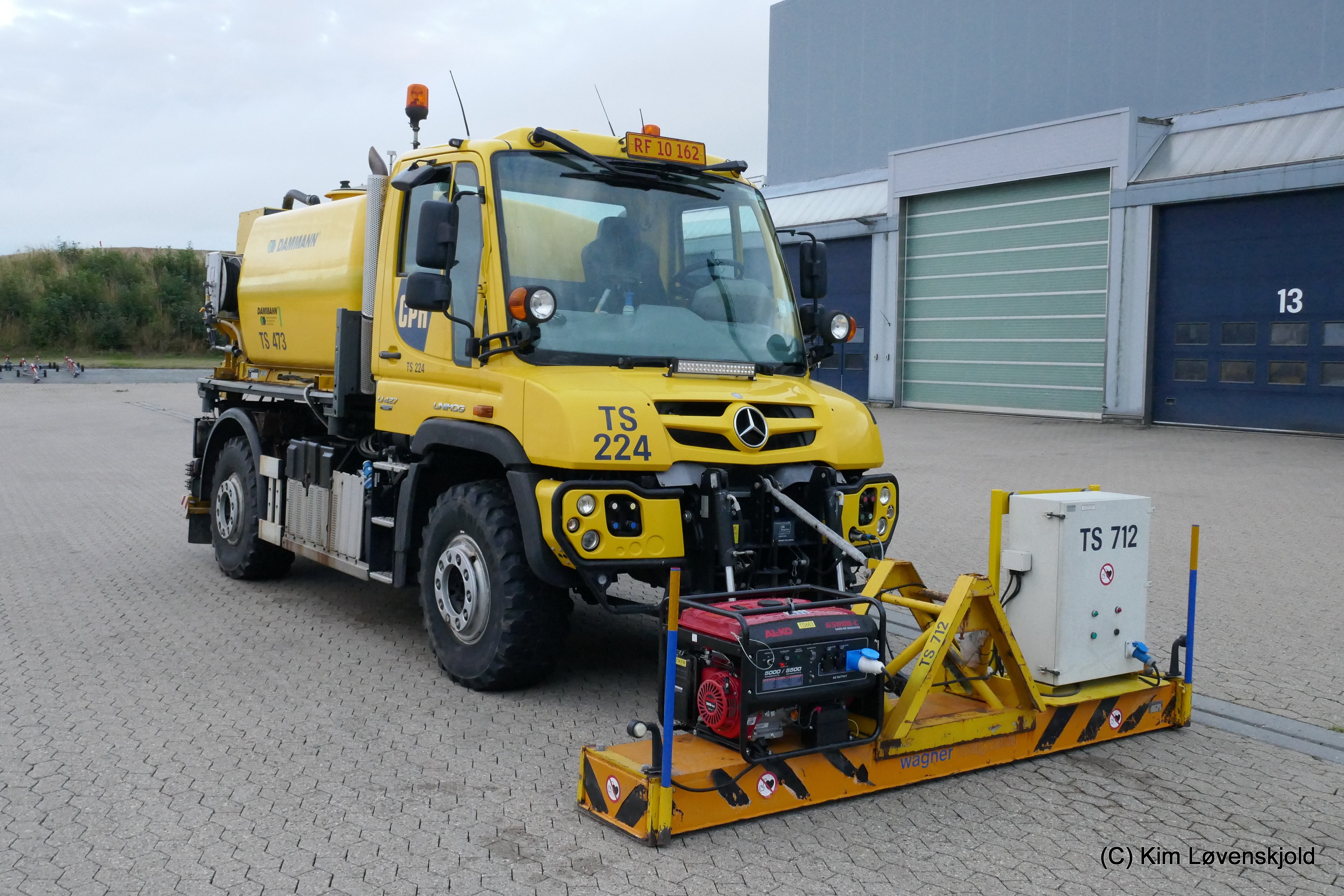 2014' Mercedes Unimog U427